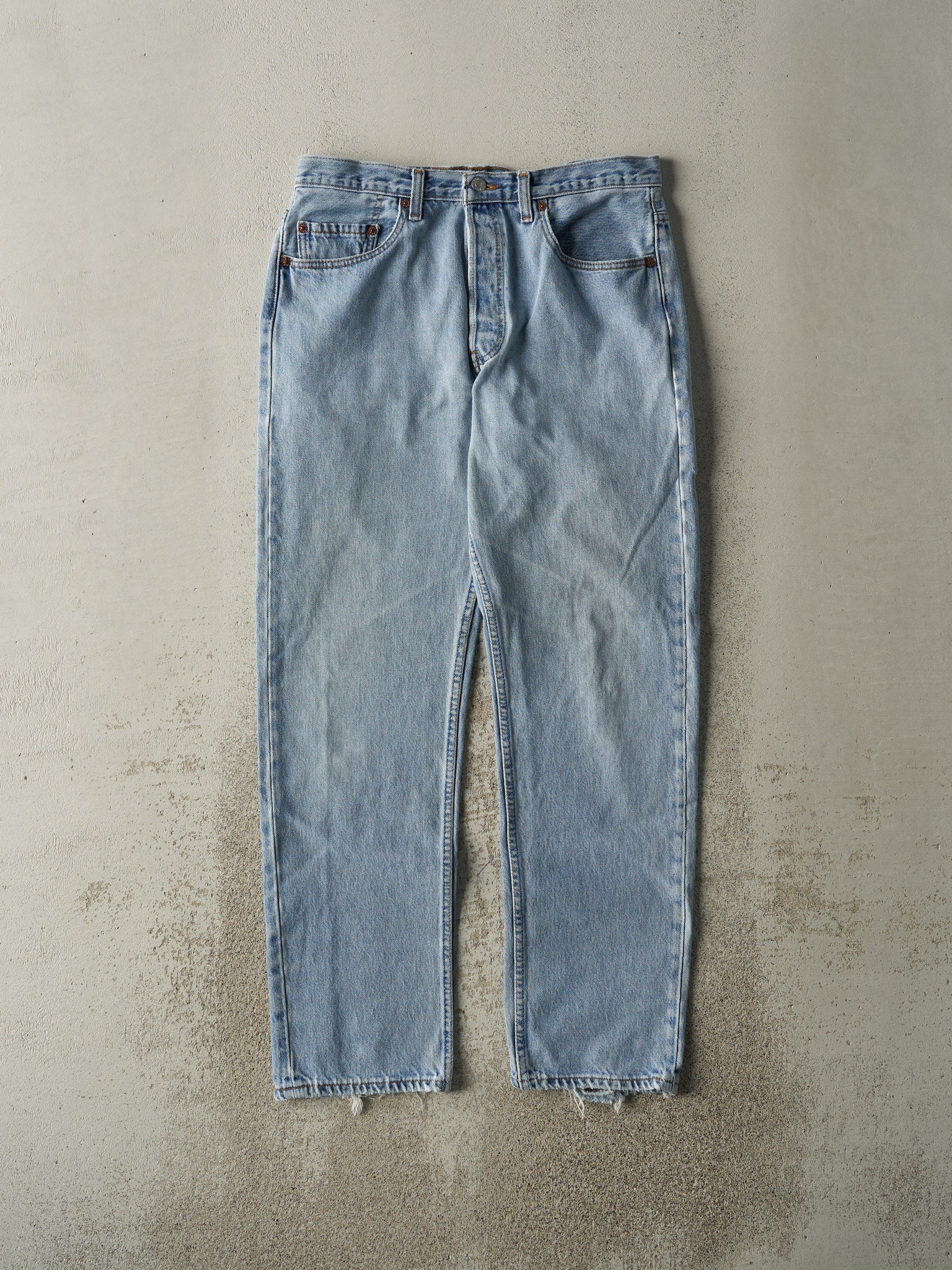 Vintage 80s Light Wash Levi's 501 Jeans (31.5x30)