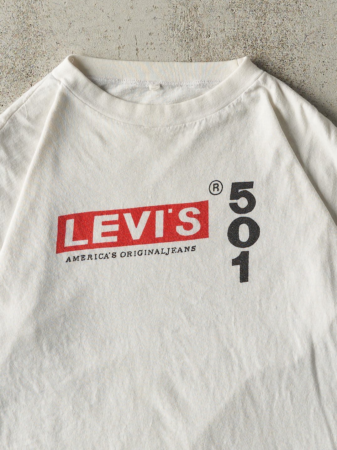 Vintage 90s White Levi's 501 Single Stitch Tee (M)