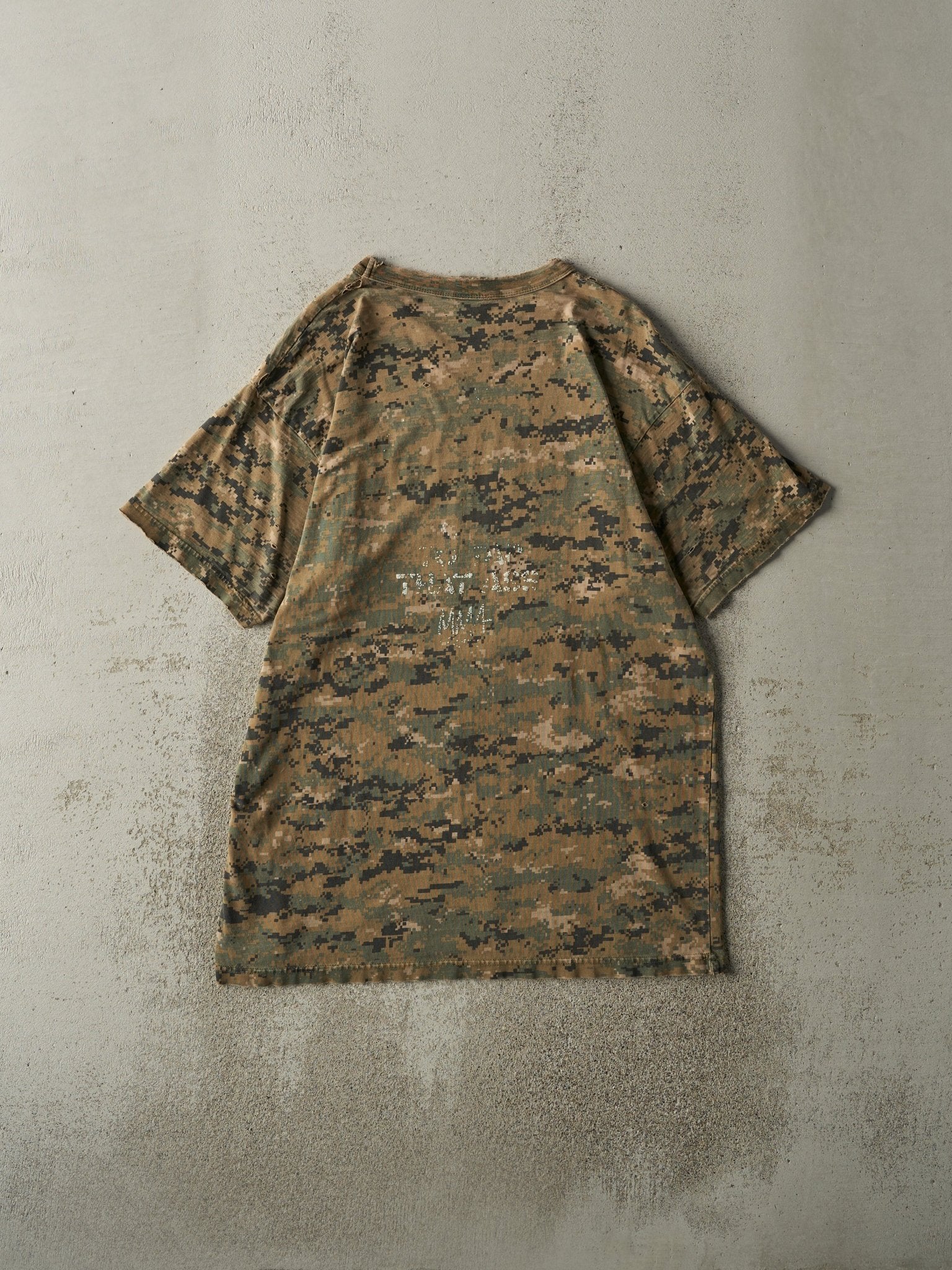 Vintage Y2K Digi Camo Fueled Fighter Tee (M)