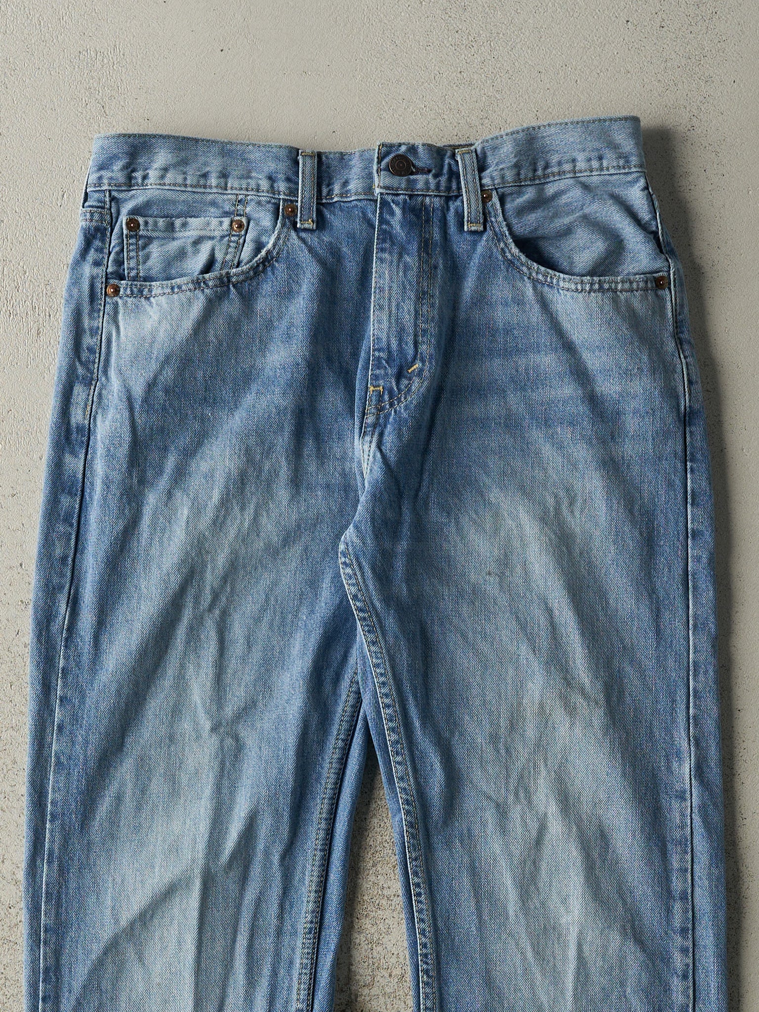 Vintage Y2K Light Wash Levi's 505 Jeans (32x32.5)