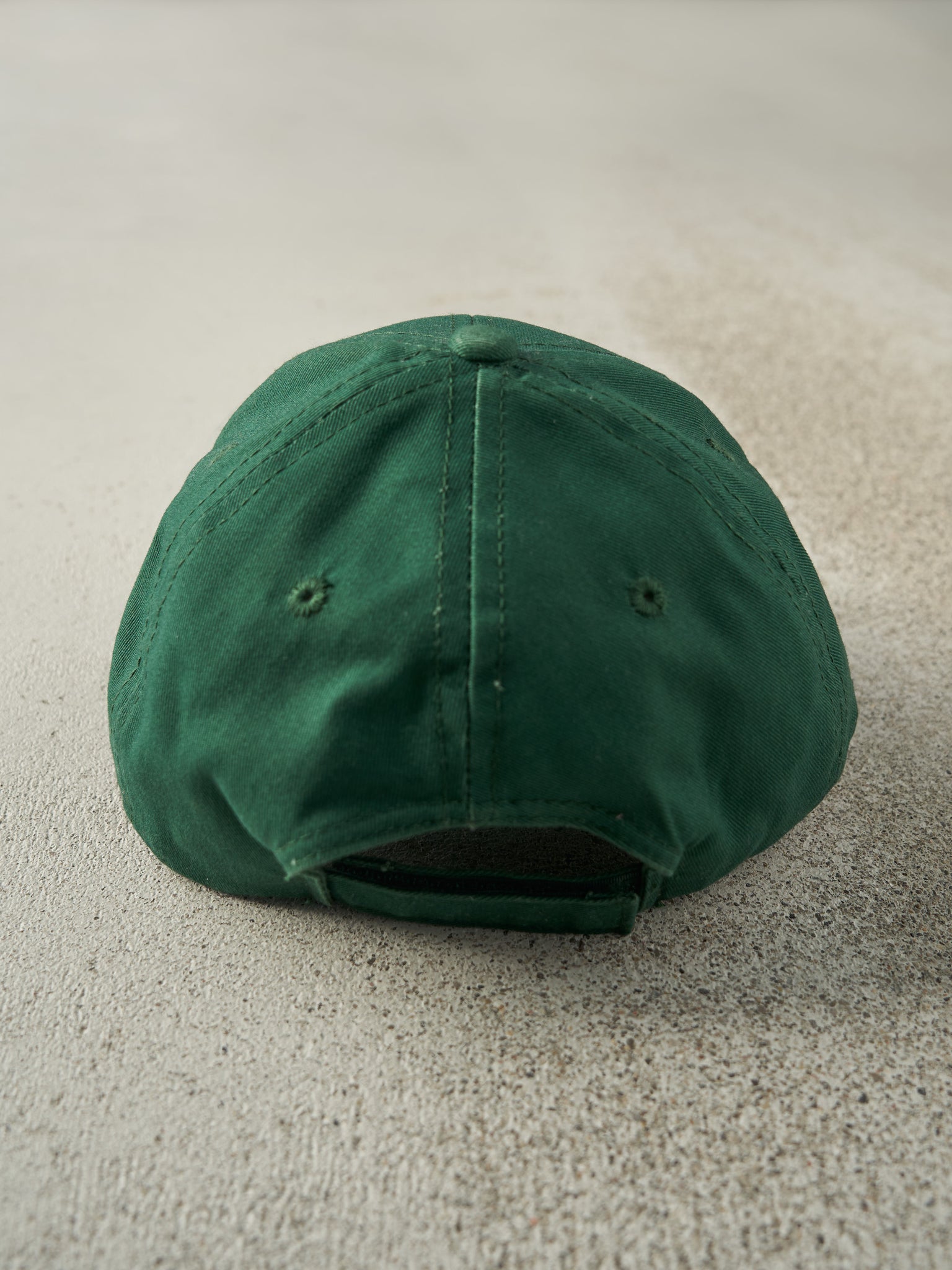 Vintage 90s Green Alexander Keiths Embroidered Velcro Back Hat