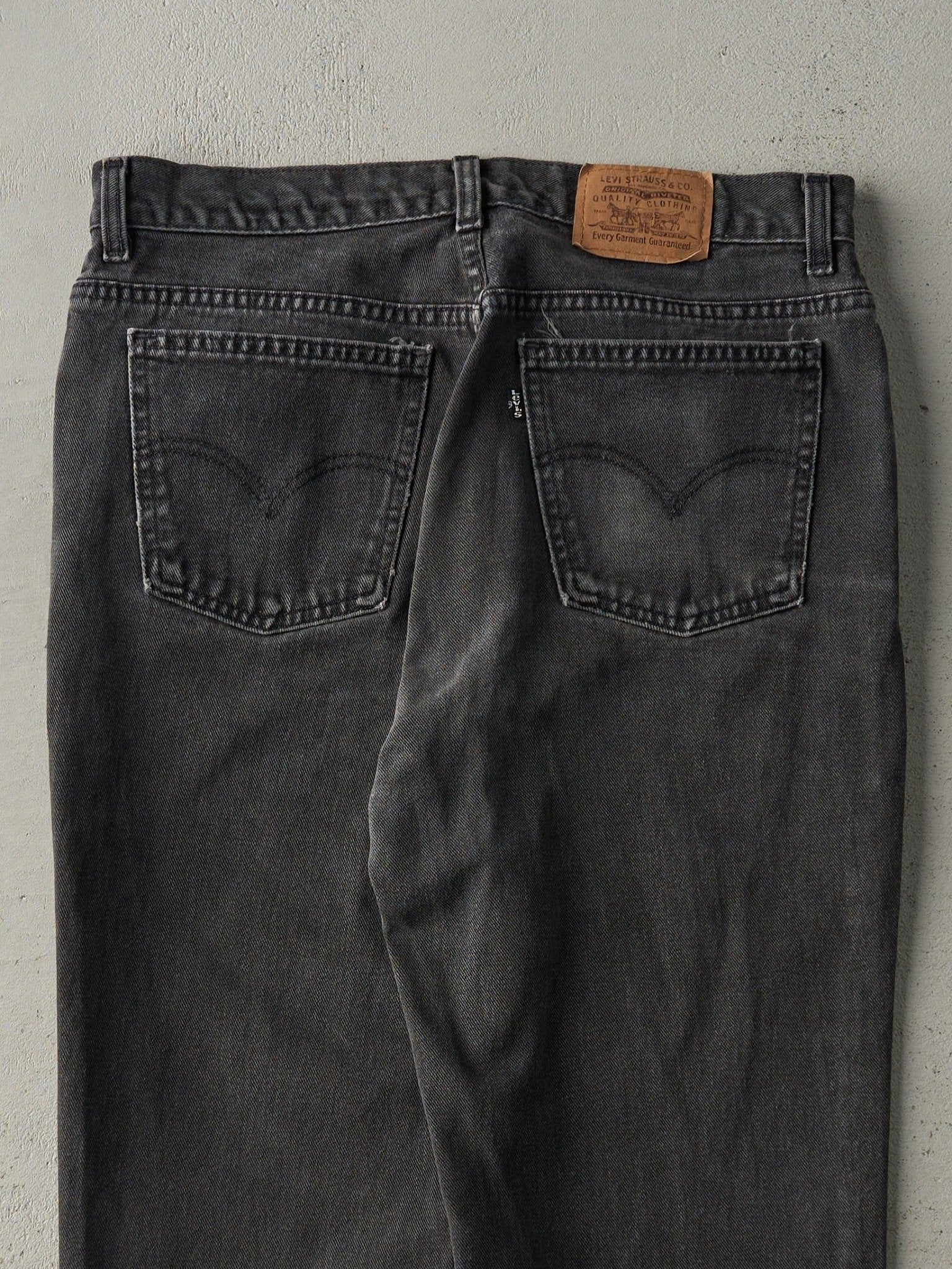 Vintage 90s Black Levi's Denim Pants (32x29)