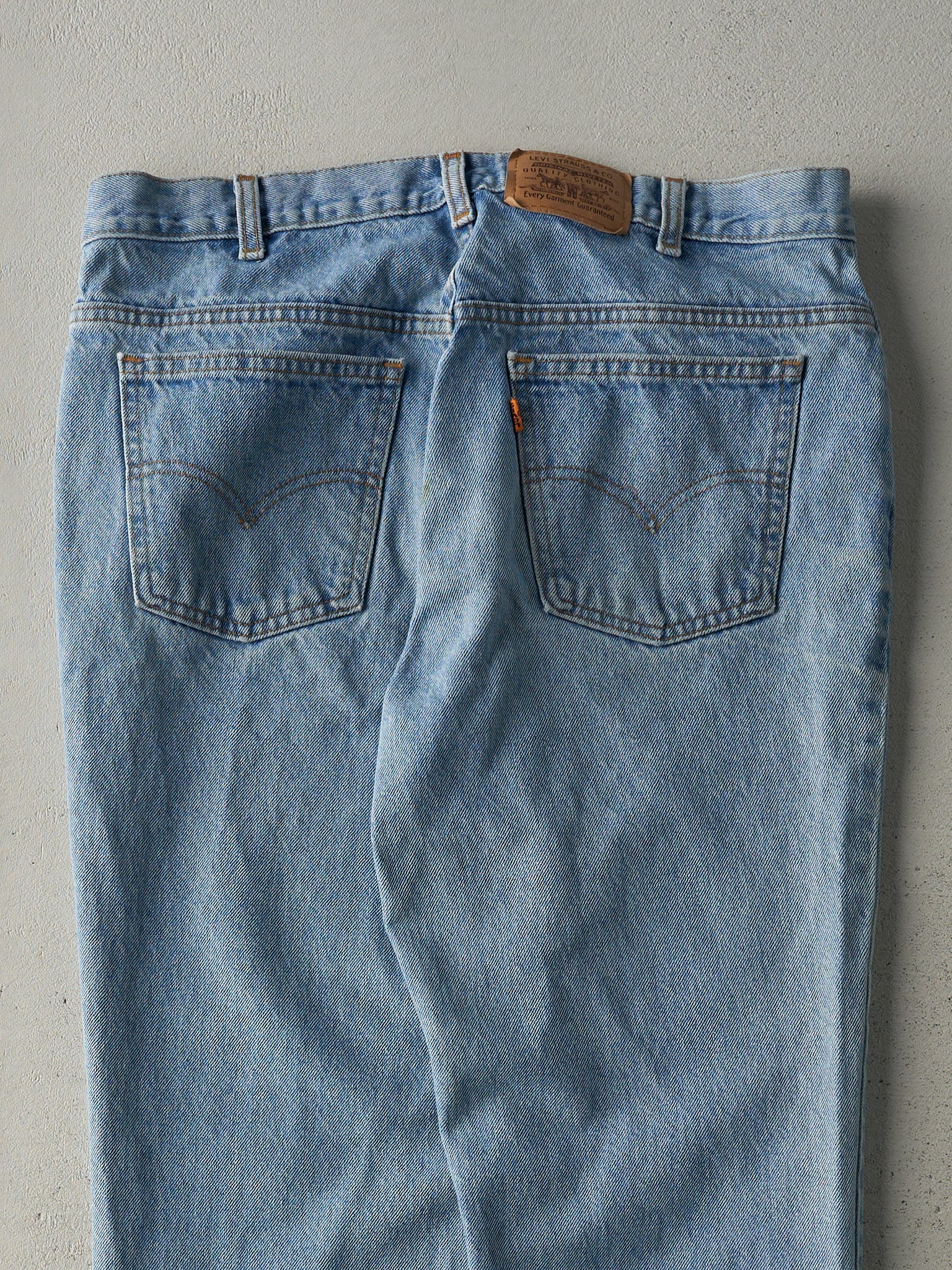 Vintage 90s Light Wash Levi's Orange Tab Jeans (34x33.5)