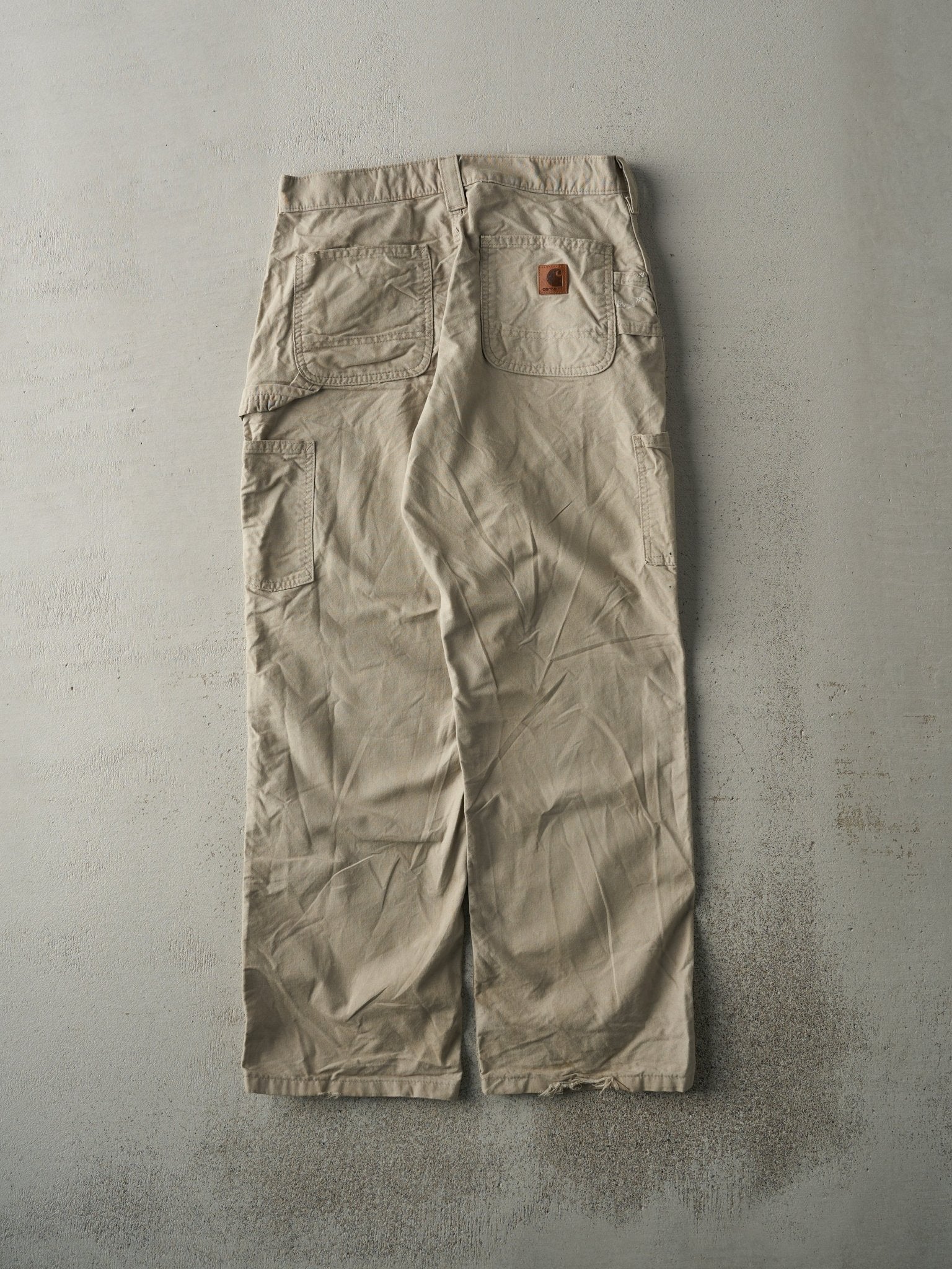Vintage Y2K Beige Dungaree Fit Carhartt Light Weight Carpenter Pants (31x29)