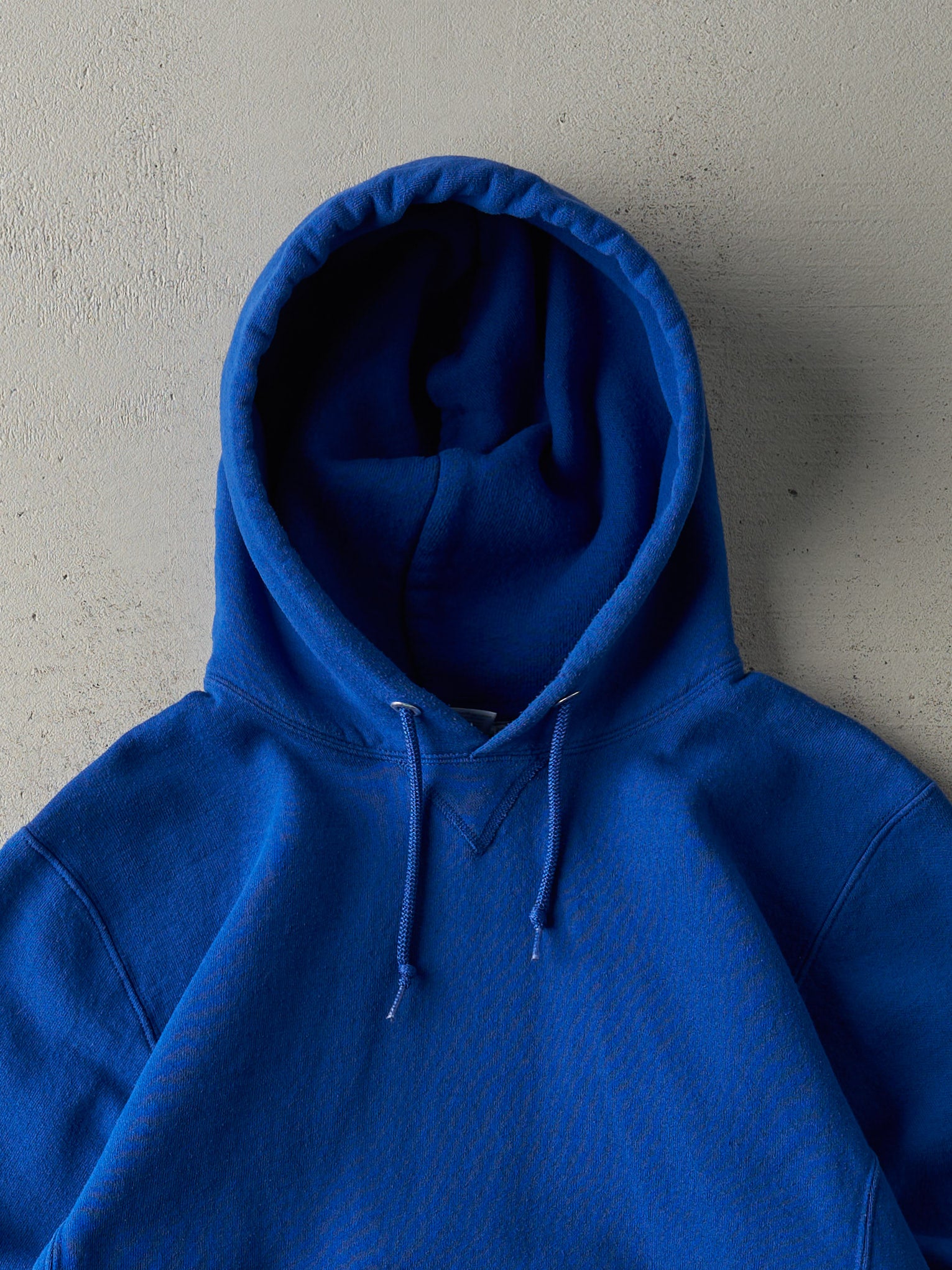 Vintage Y2K Royal Blue Russell Athletic Blank Hoodie (M)