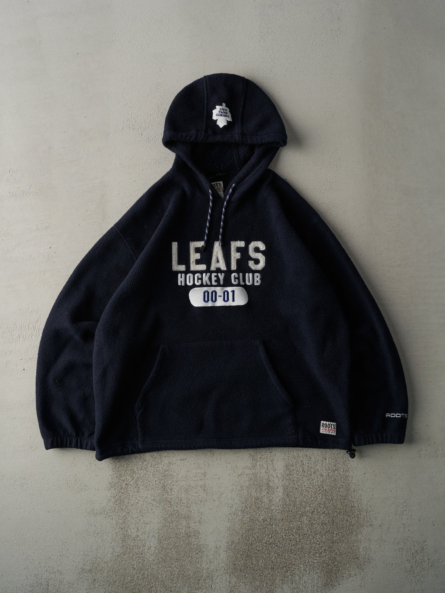 Vintage Y2K RARE Navy Toronto Maple Leafs Hockey Club Roots Fleece Hoodie (XL/XXL)