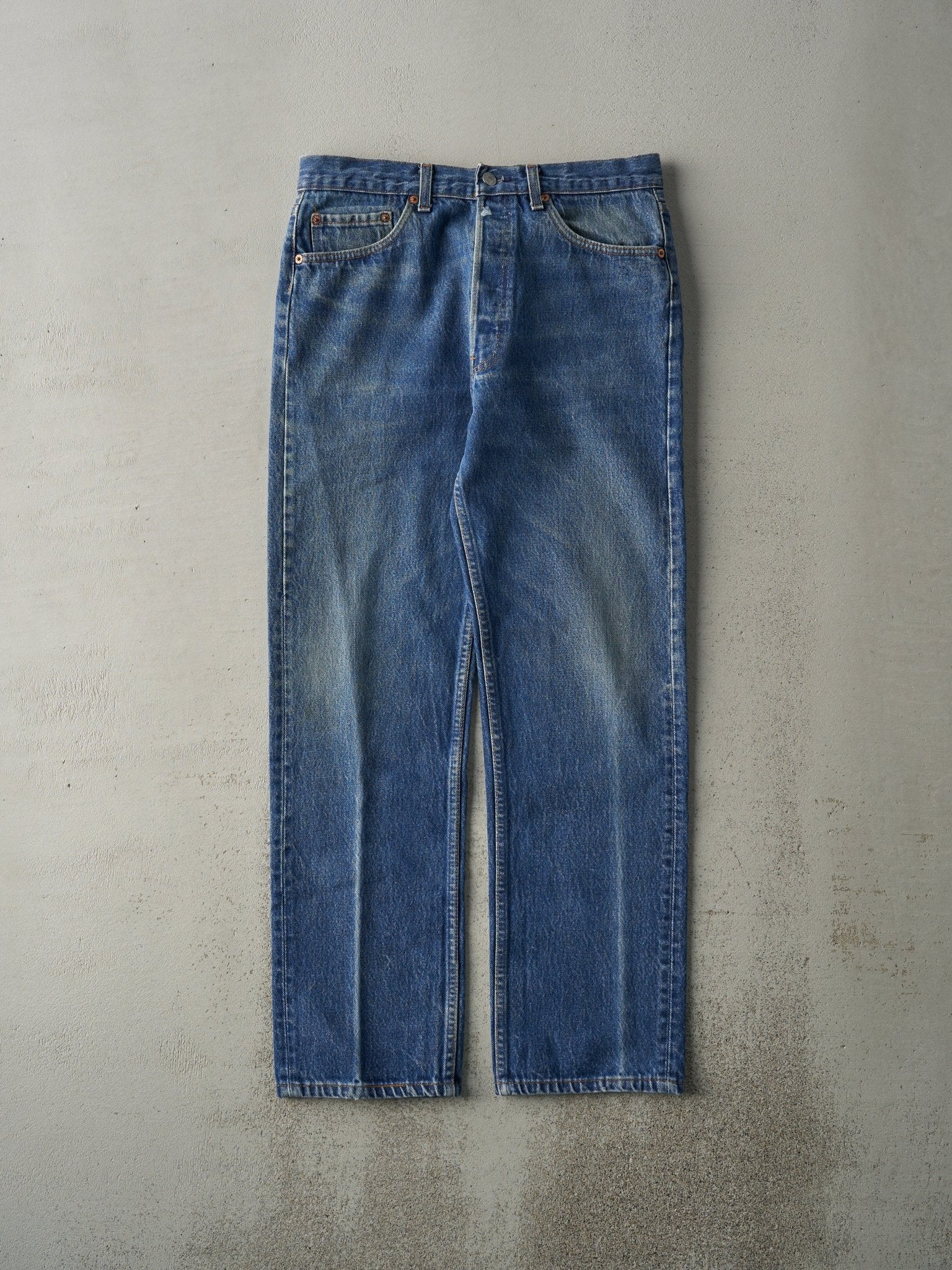 Vintage 80s Mid Wash Levi's 501 XX Jeans (31x30)