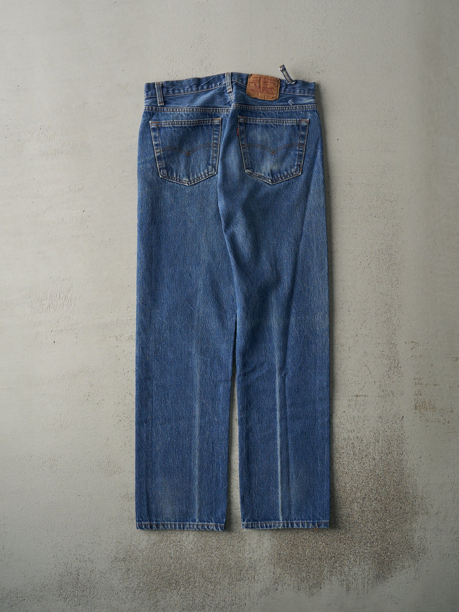 Vintage 80s Mid Wash Levi's 501 XX Jeans (31x30)