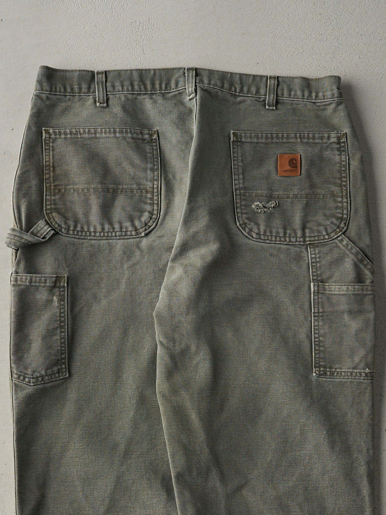 Vintage 90s Green Dungaree Fit Carhartt Carpenter Pants (36x31)