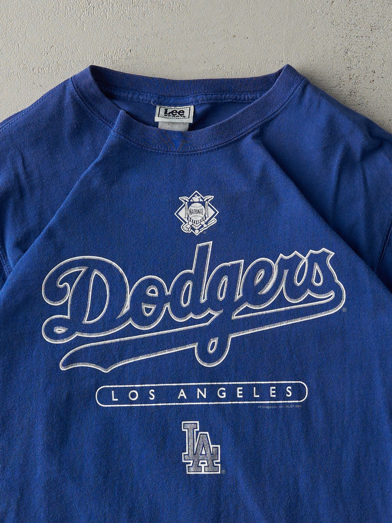 Vintage 06' Blue LA Dodgers MLB Tee (M)