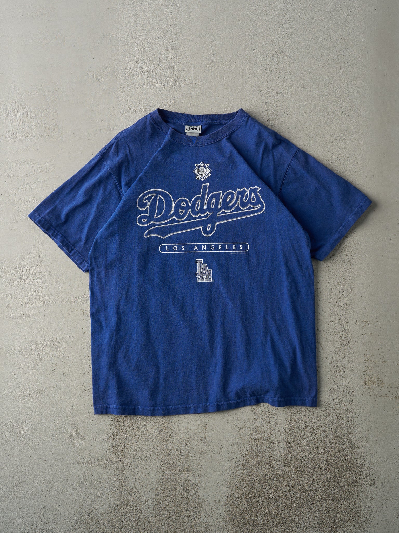 Vintage 06' Blue LA Dodgers MLB Tee (M)