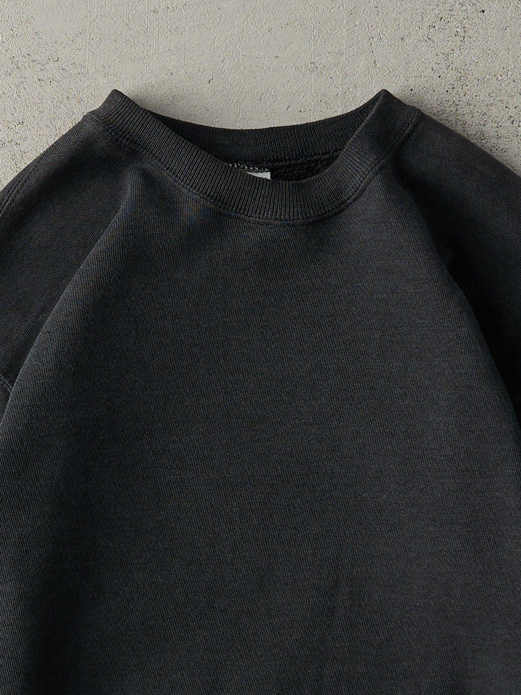 Vintage 90s Faded Black Blank Crewneck (S/M)