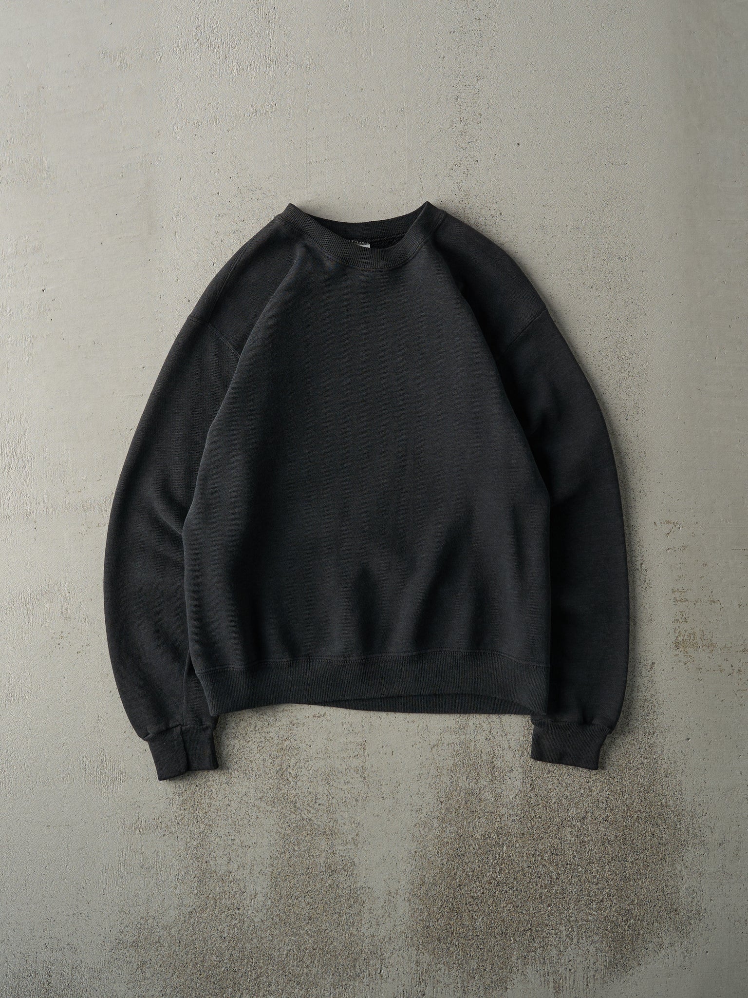 Vintage 90s Faded Black Blank Crewneck (S/M)