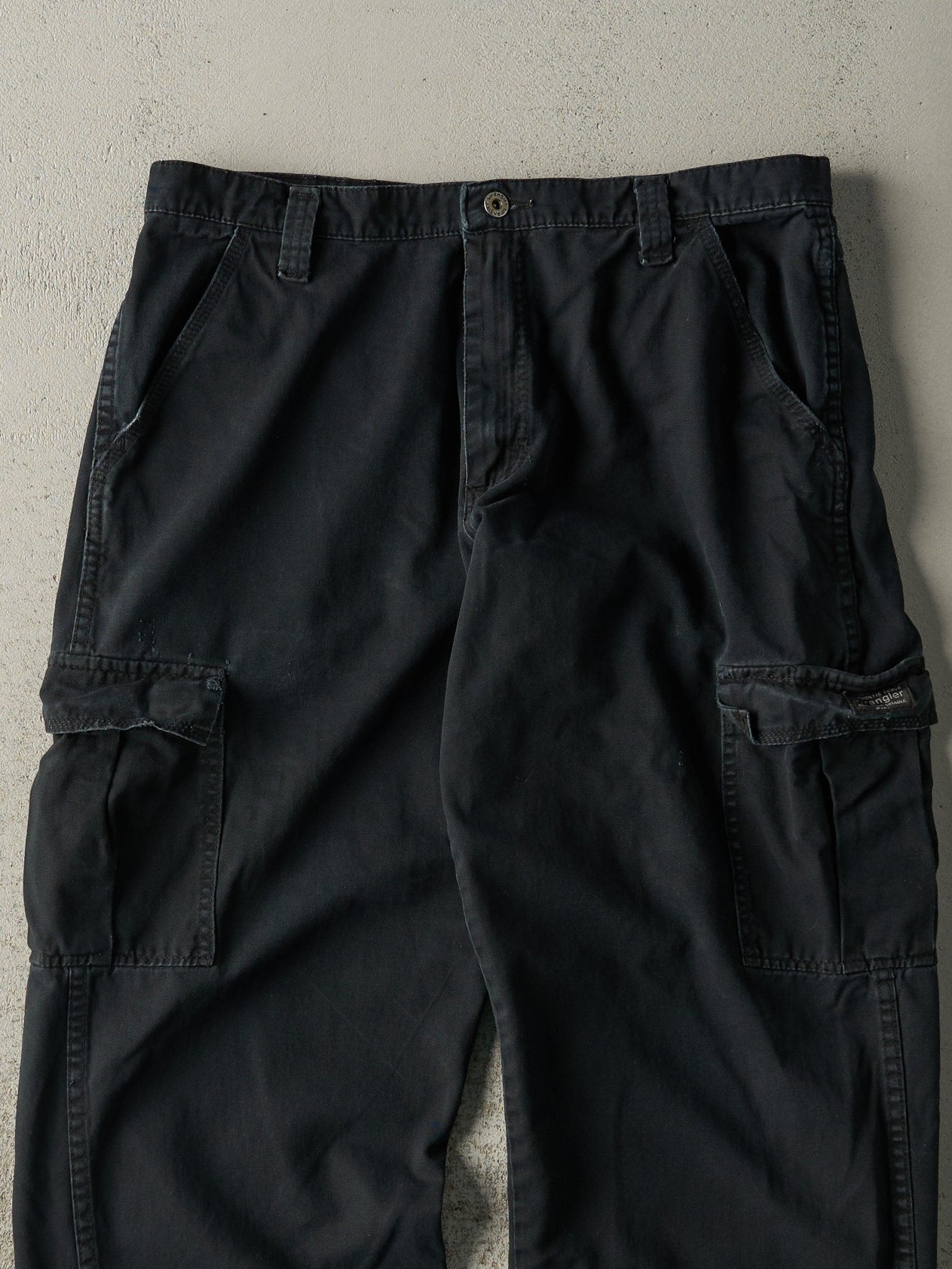 Vintage Y2K Faded Black Wrangler Cargo Pants (34x28.5)