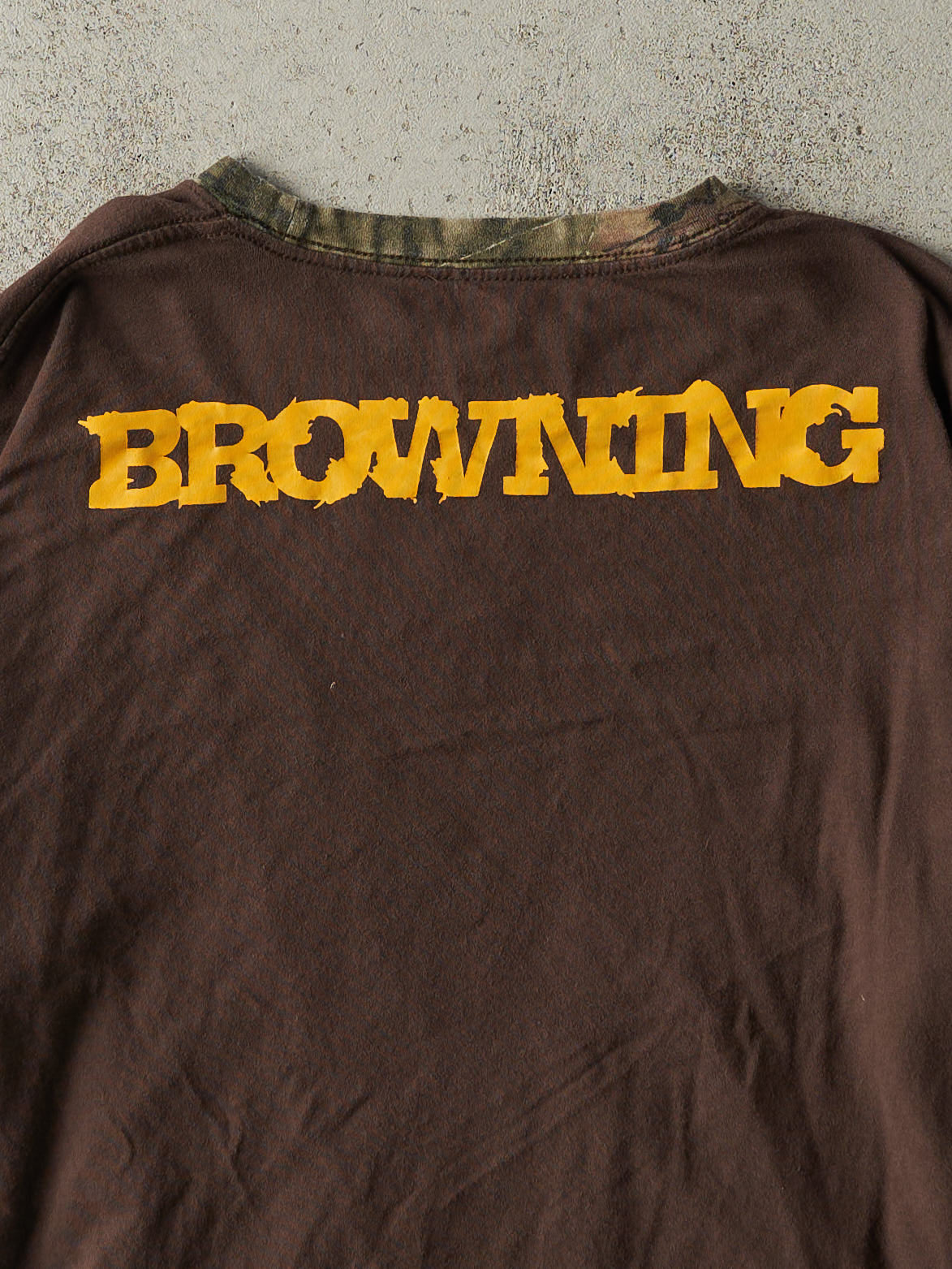 Vintage Y2K Brown & Camo Browning x Breakup Infinity Long Sleeve (M)