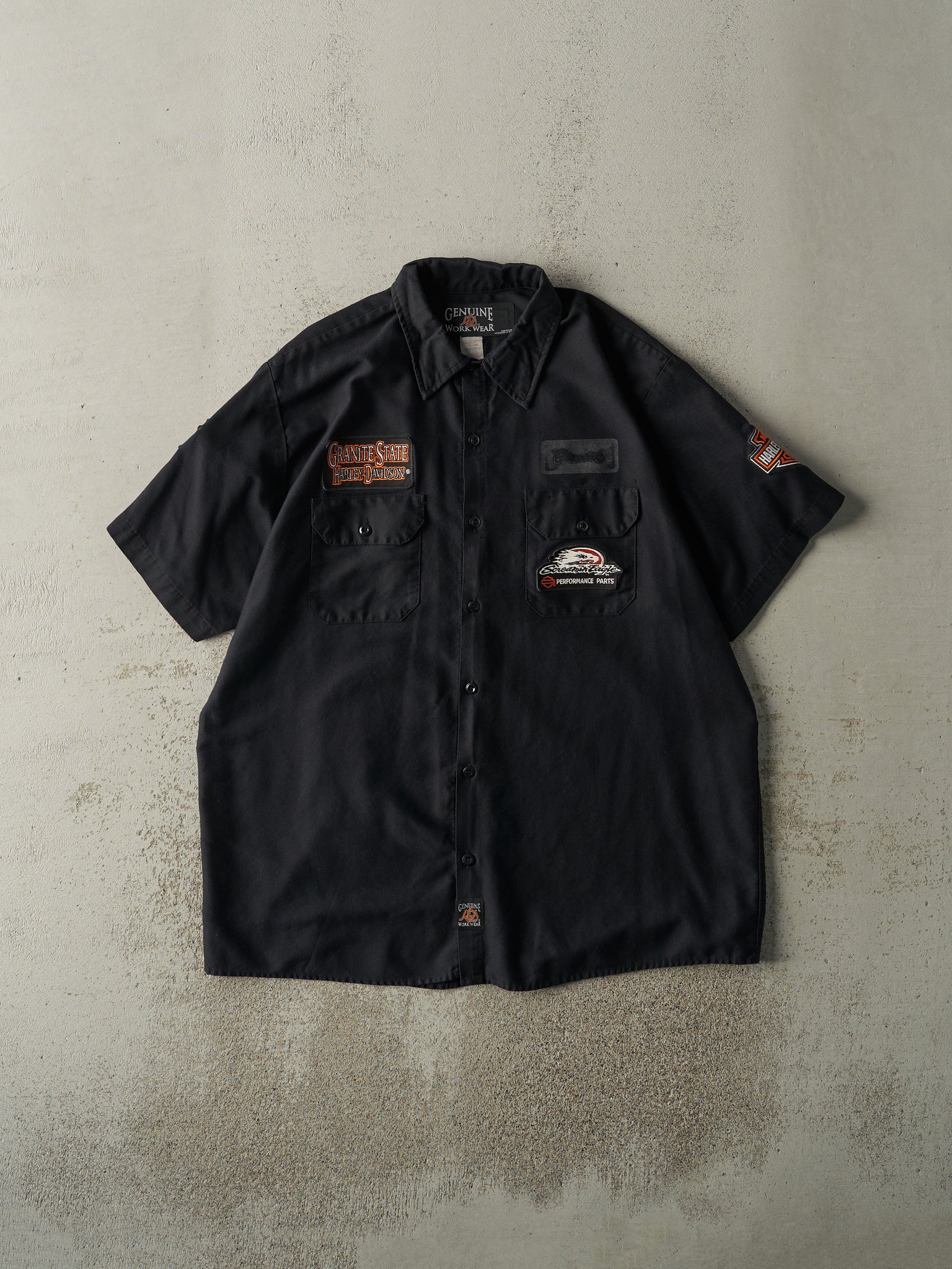 Vintage Y2K Black Embroidered Lebanon, NH Harley Davidson Button Up Shirt (XL)