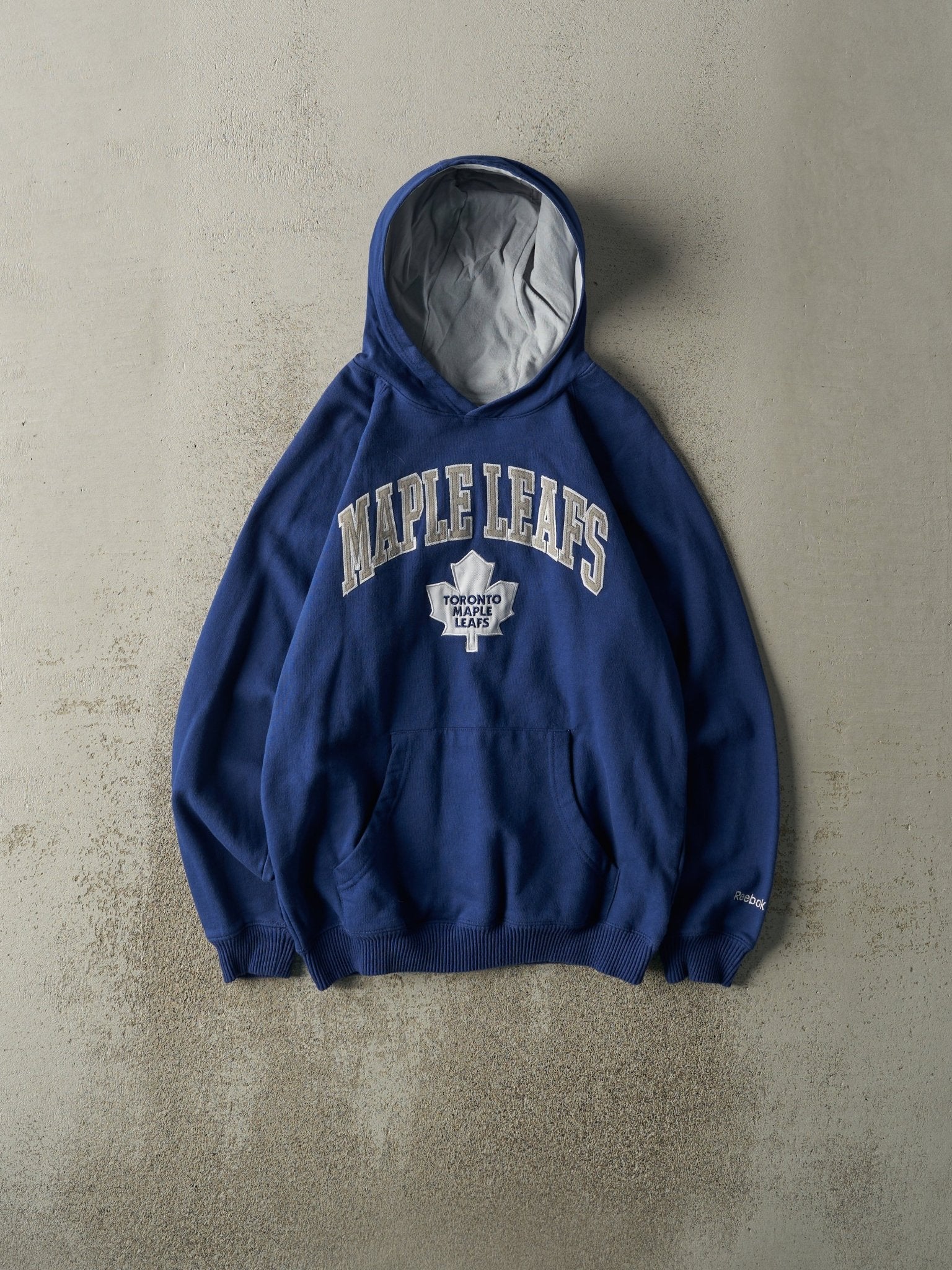 Vintage Y2K Blue Toronto Maple Leafs Reebok Embroidered Hoodie (S/M)