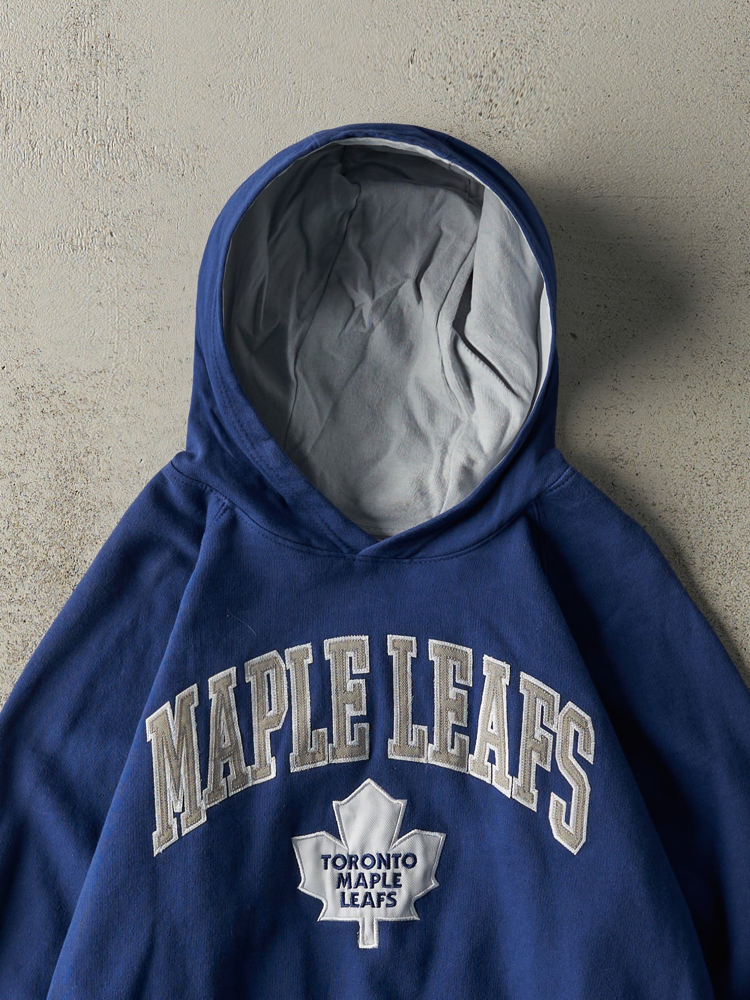Vintage Y2K Blue Toronto Maple Leafs Reebok Embroidered Hoodie (S/M)