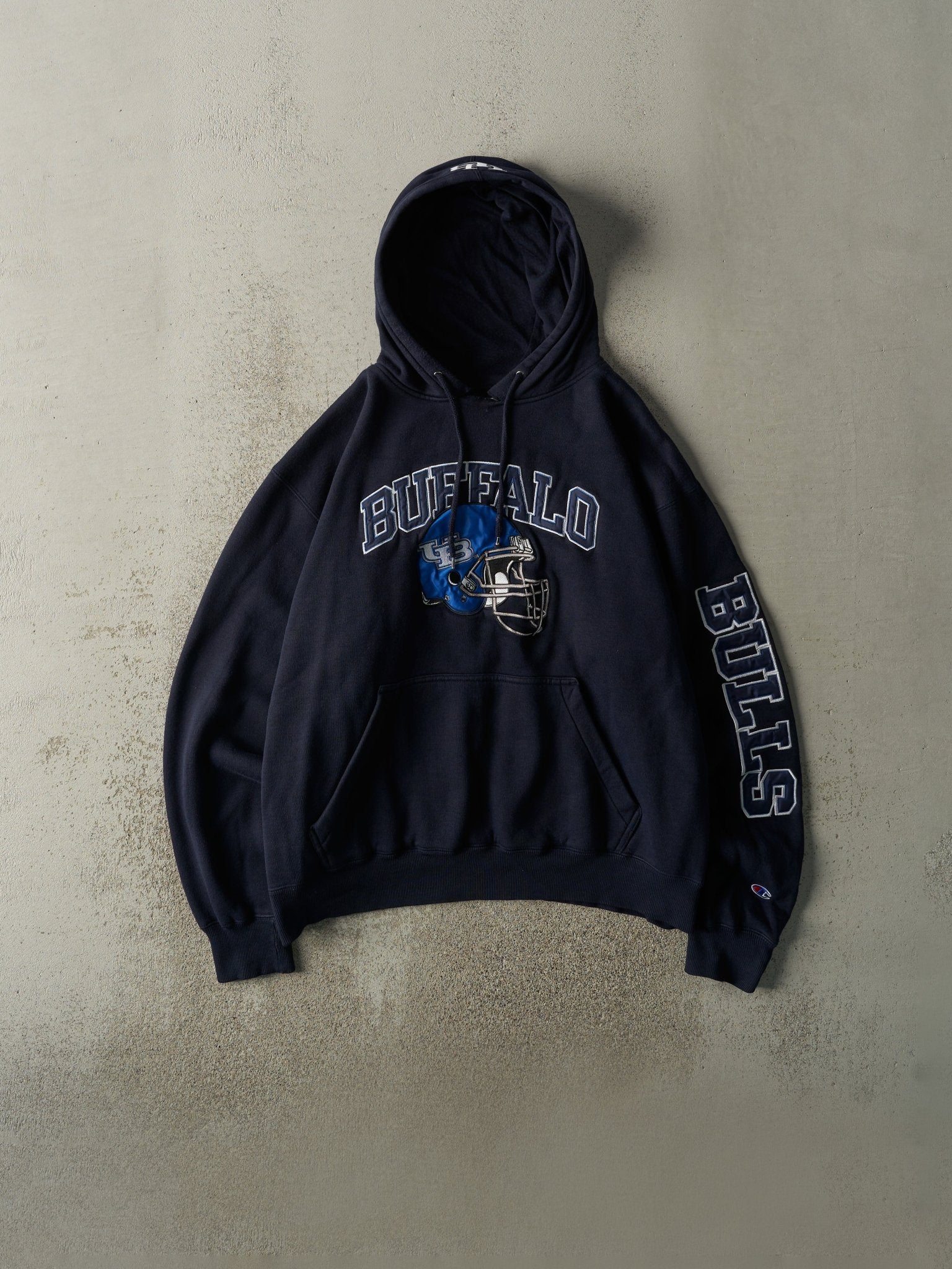 Vintage Y2K Navy Blue University of Buffalo Bulls Embroidered Champion Hoodie (L)