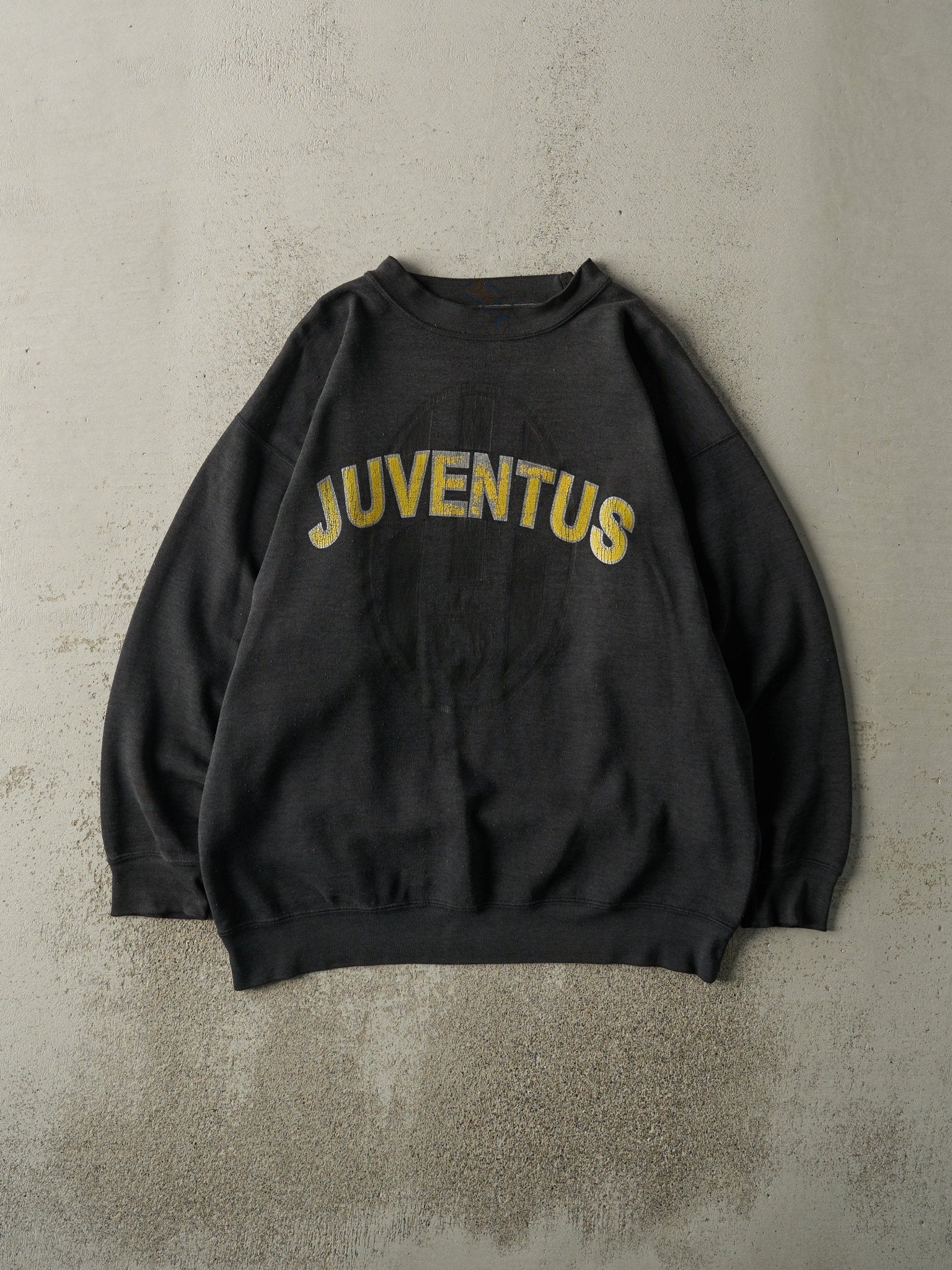 Vintage 90s Faded Black Juventus Soccer Crewneck (L)