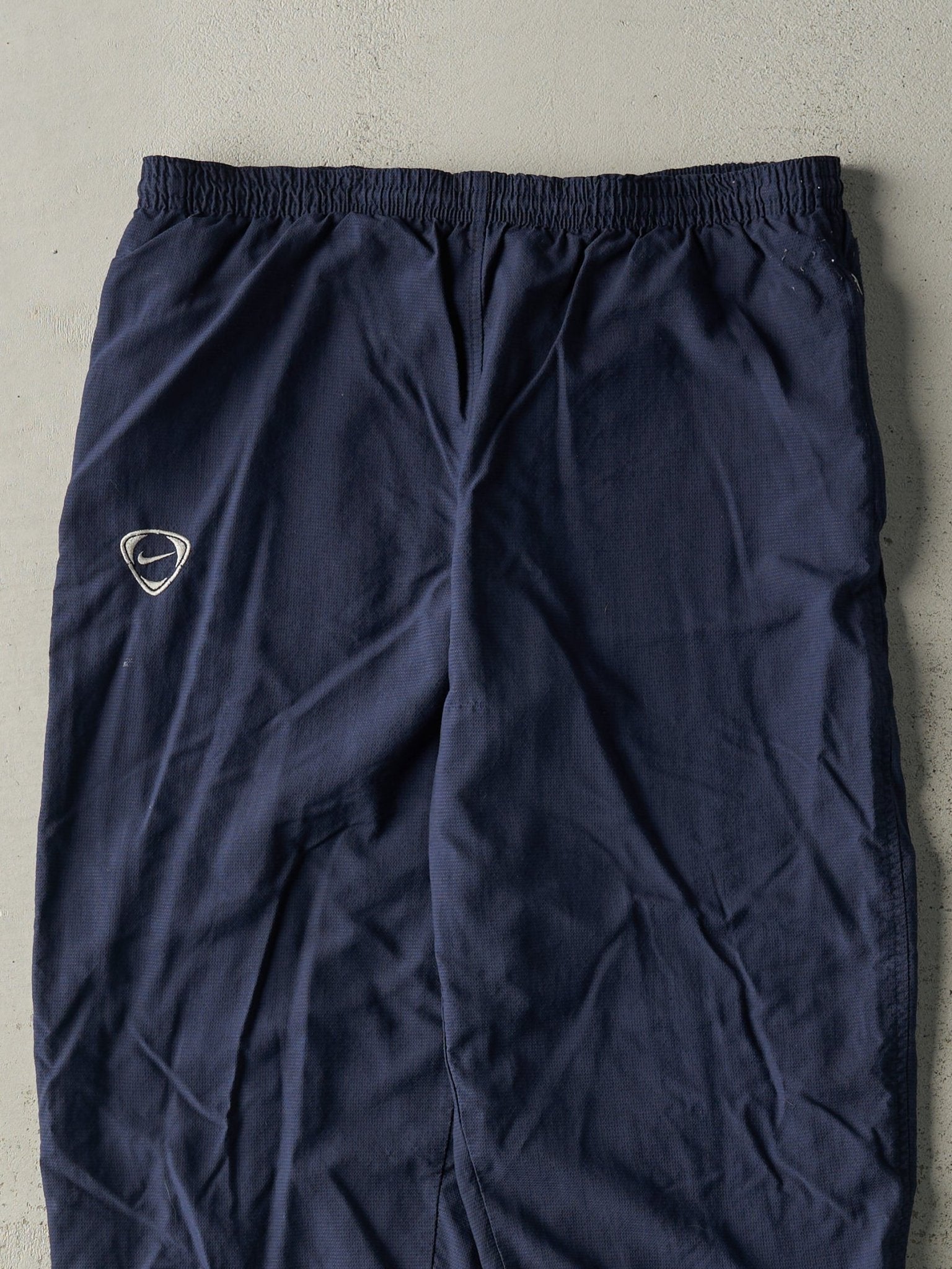 Vintage Y2K Navy Blue Nike Soccer Windbreaker Track Pants (35.5x31.5)