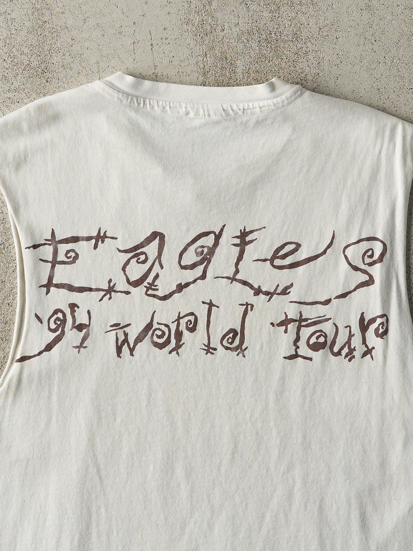 Vintage 94' White Eagles World Tour Cut Off Tee (M)