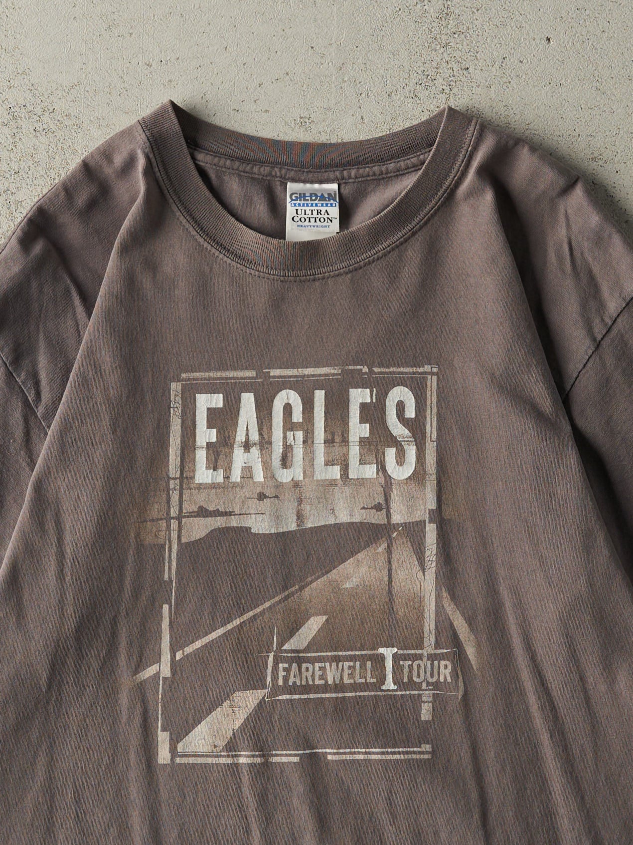 Vintage 05' Grey Eagles Farewell Tour Tee (M)