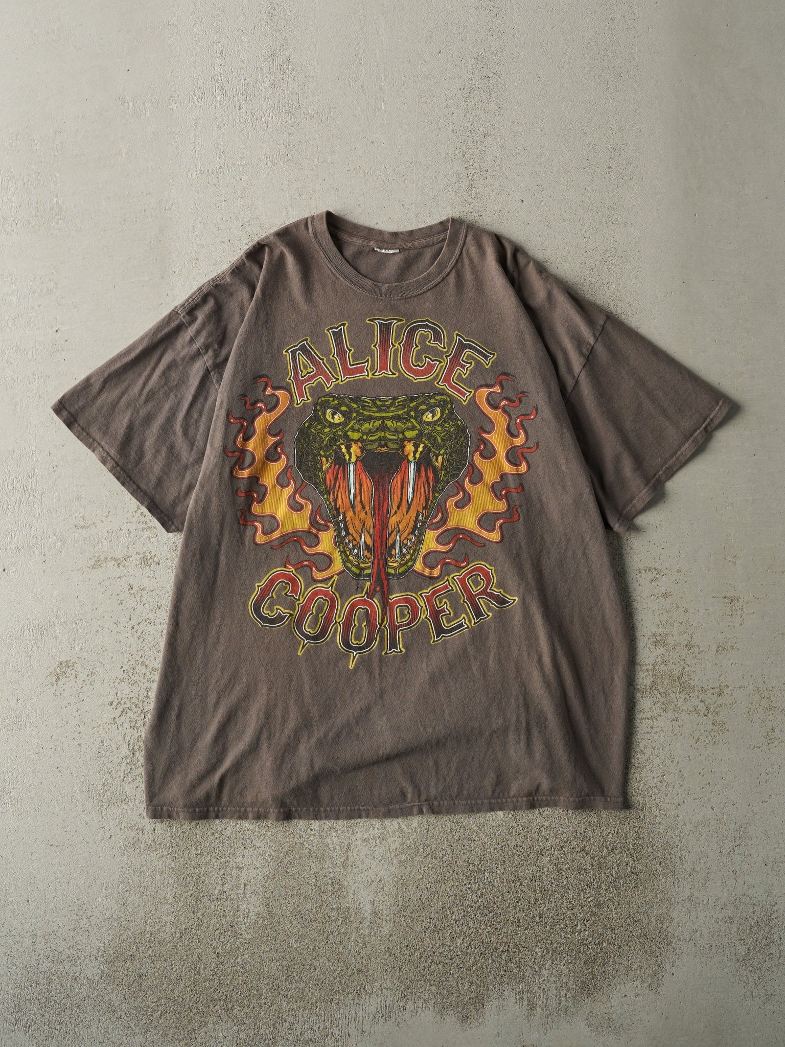 Vintage 13' Charcoal Grey Alice Cooper Raise the Dead Tour Tee (XL/XXL)