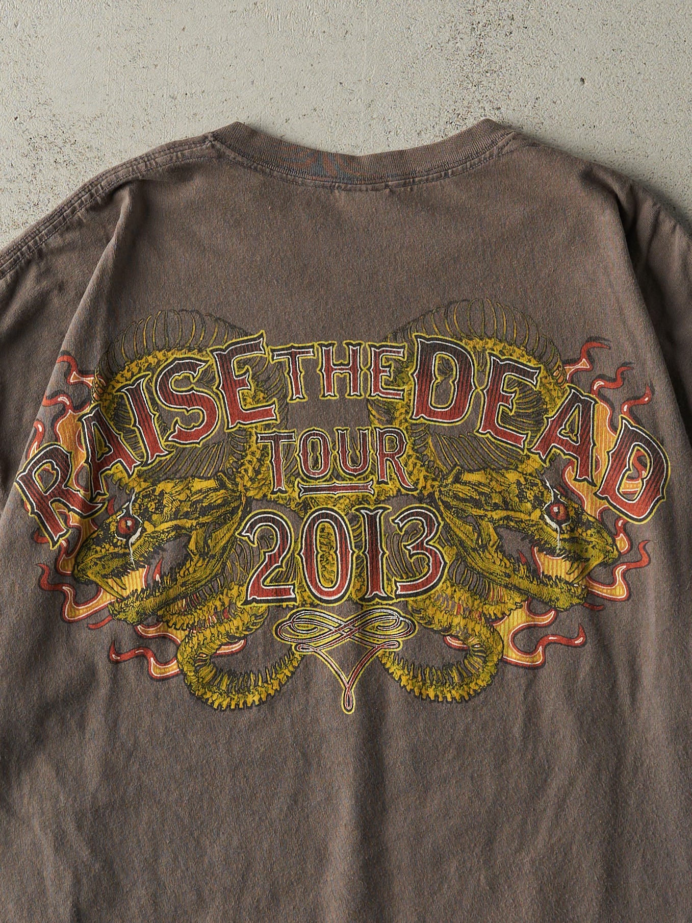 Vintage 13' Charcoal Grey Alice Cooper Raise the Dead Tour Tee (XL/XXL)