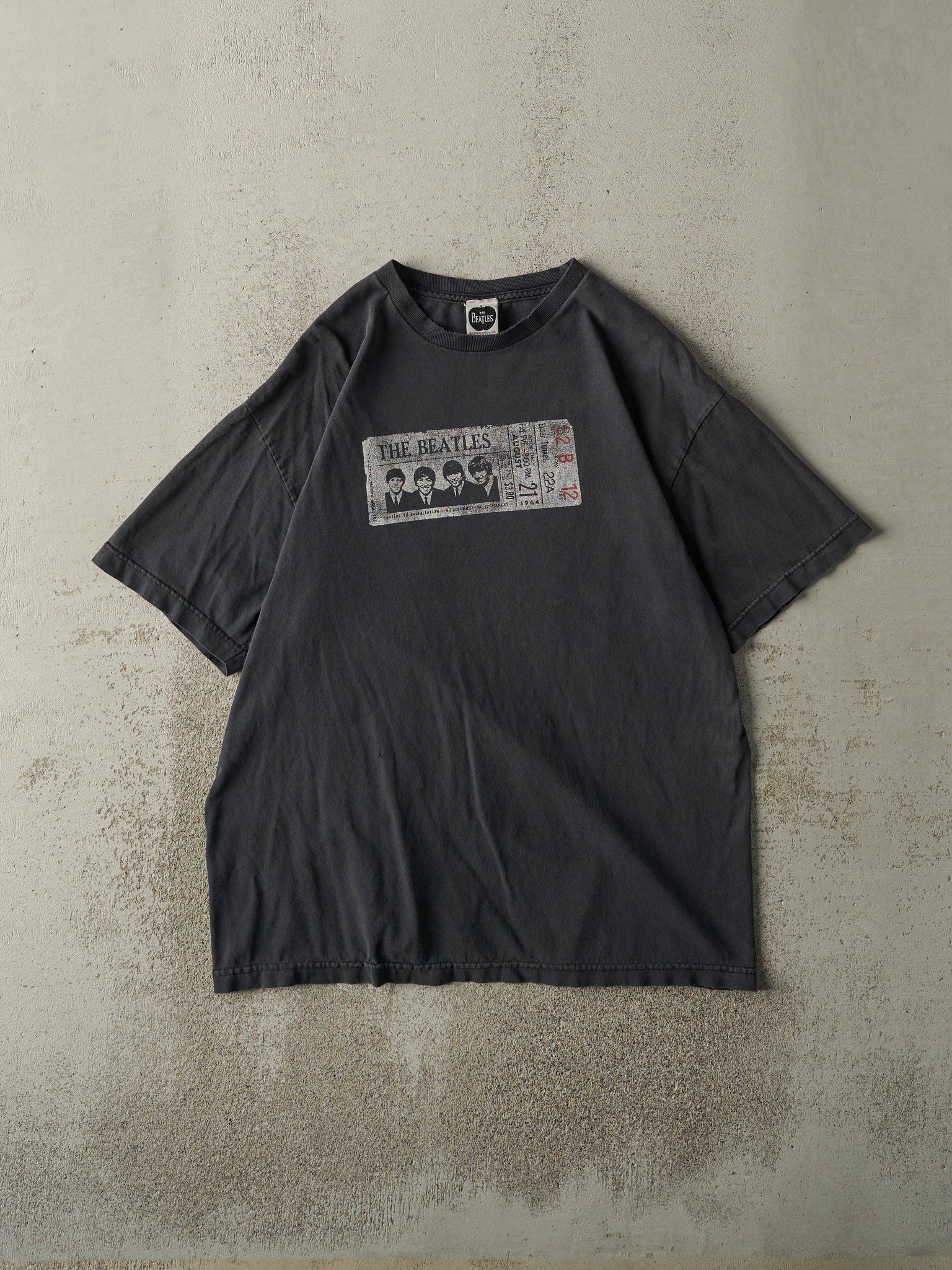 Vintage 05' Faded Black The Beatles Tee (M)