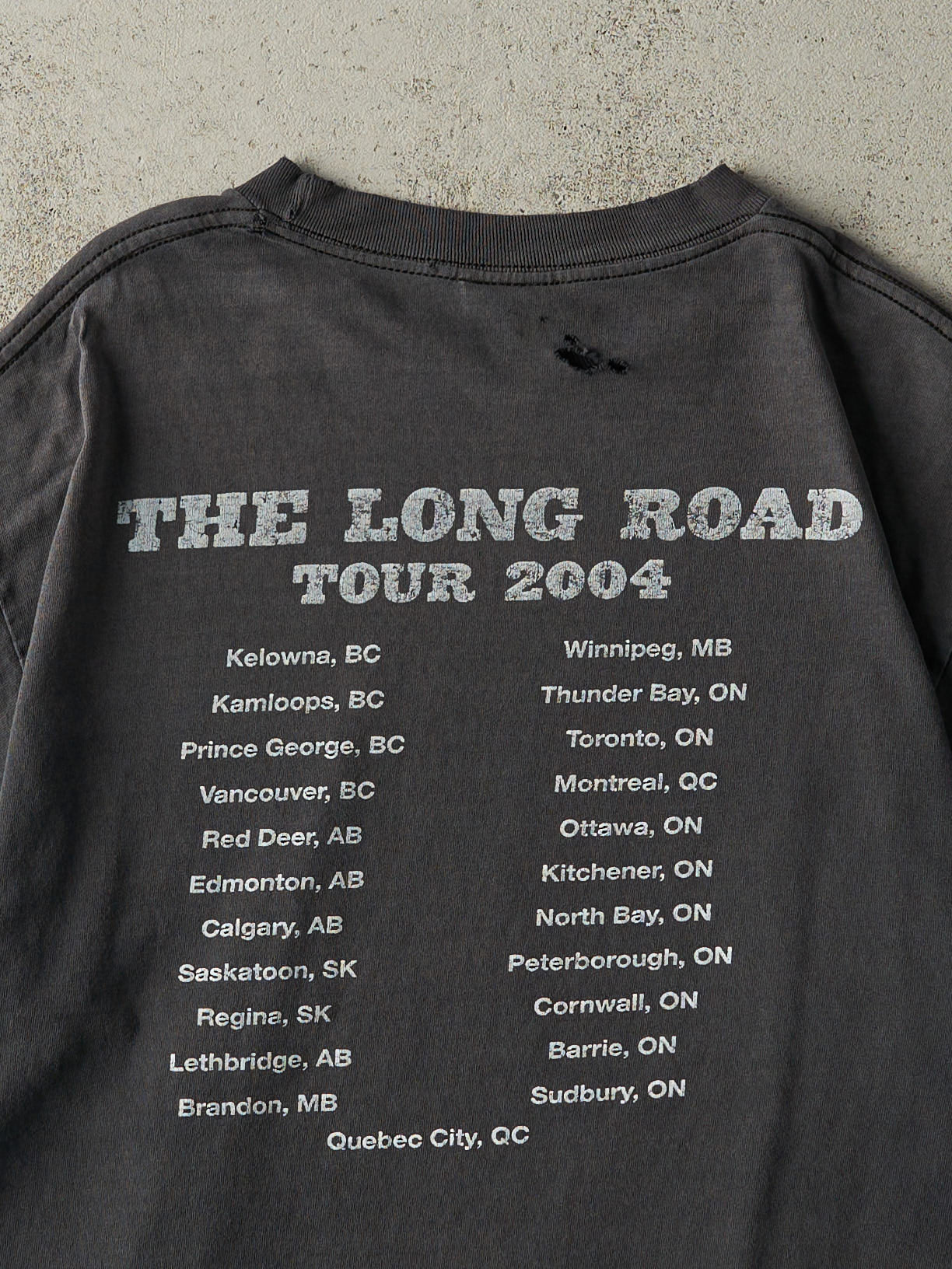 Vintage 04' Faded Black Nickelback Tour Tee (M)