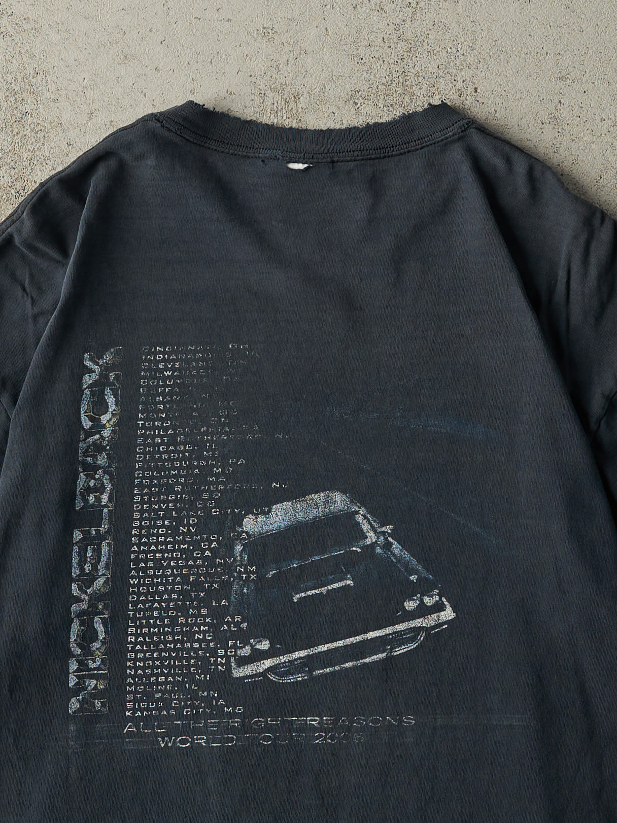 Vintage 06' Faded Black Nickelback Tour Tee (M)