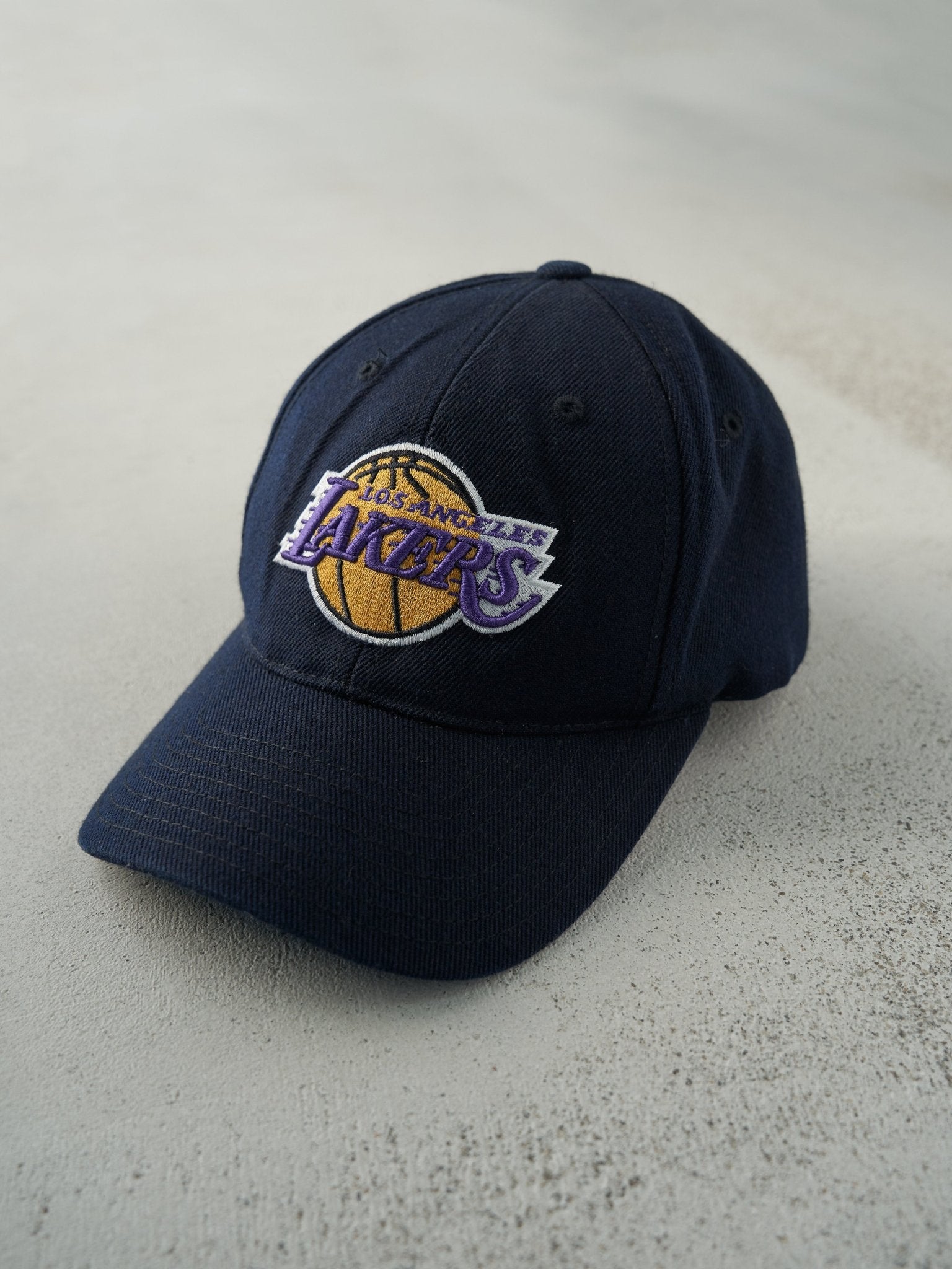 Vintage Y2K Faded Black LA Lakers Velcro Hat