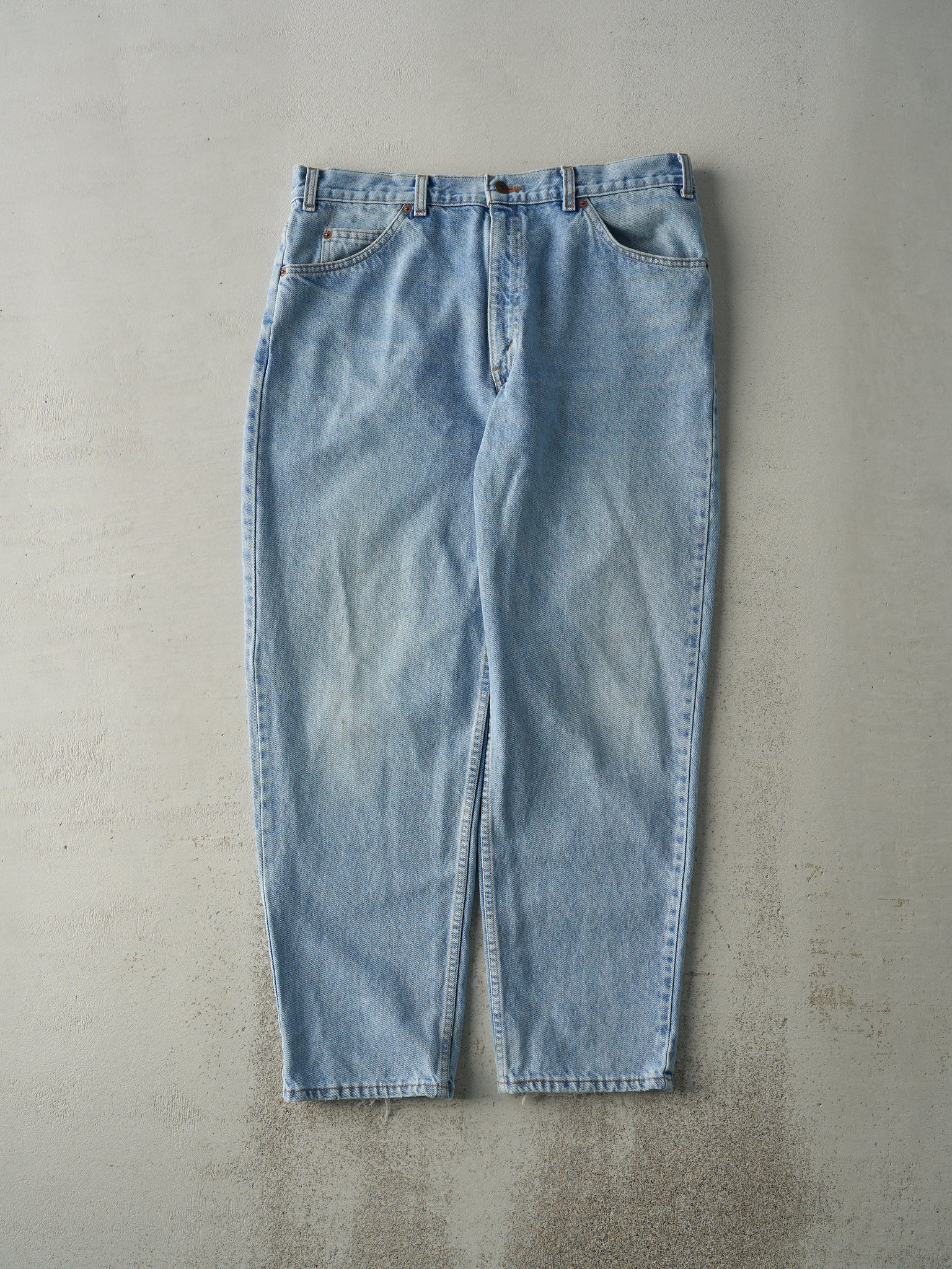Vintage 90s Light Wash Levi's Orange Tab Jeans (36x30)
