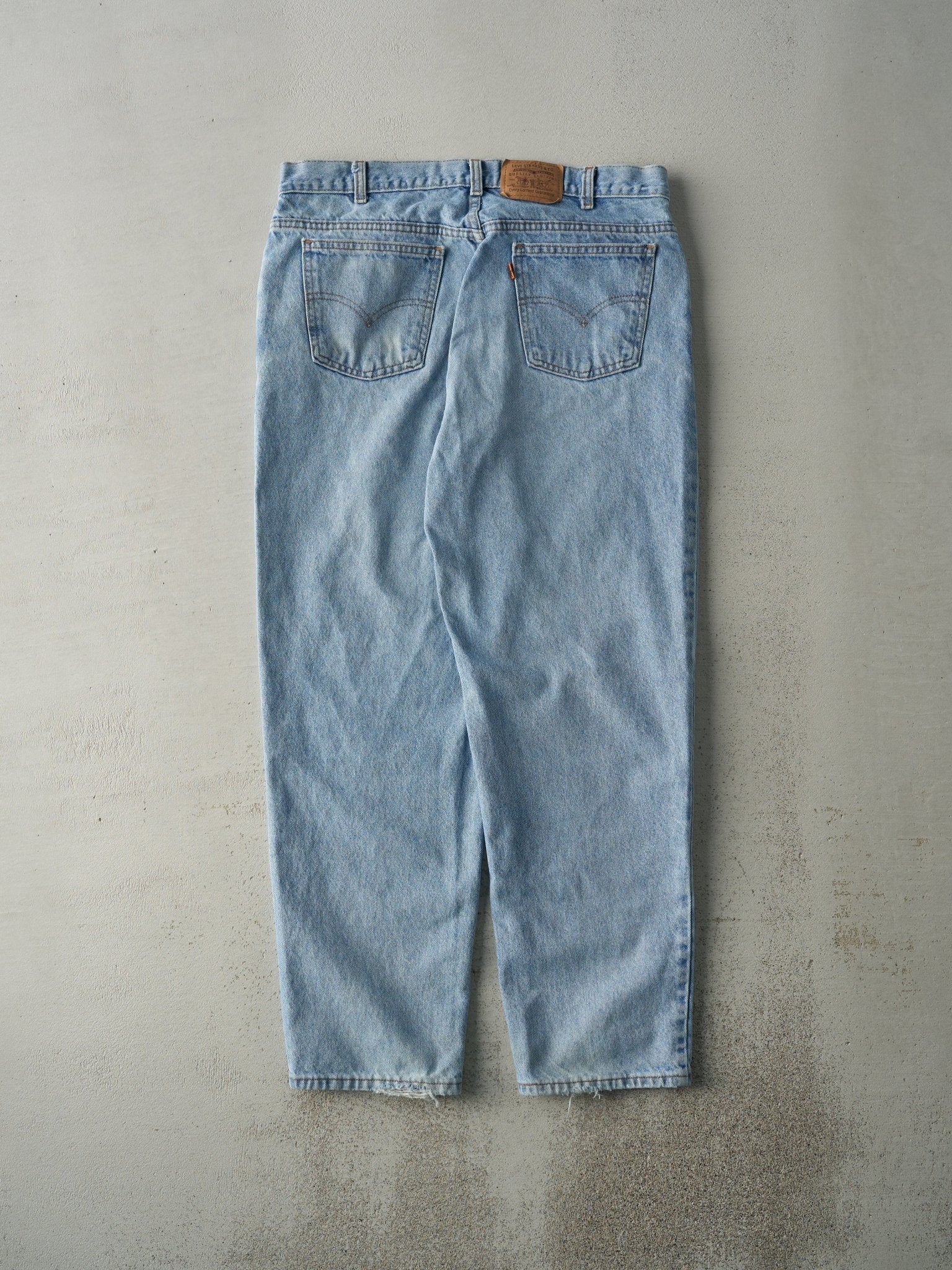 Vintage 90s Light Wash Levi's Orange Tab Jeans (36x30)