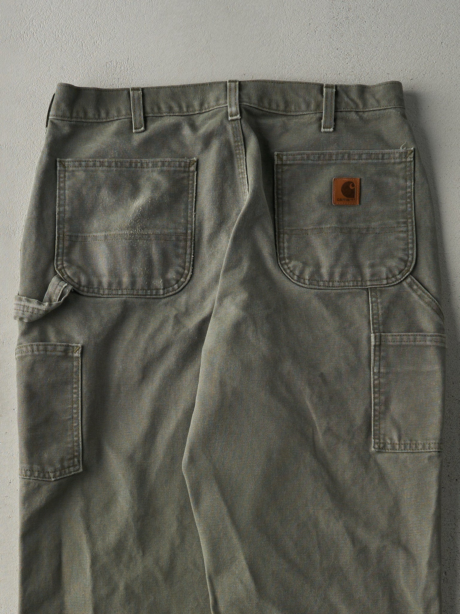 Vintage Y2K Green Dungaree Fit Carhartt Carpenter Pants (34x31)