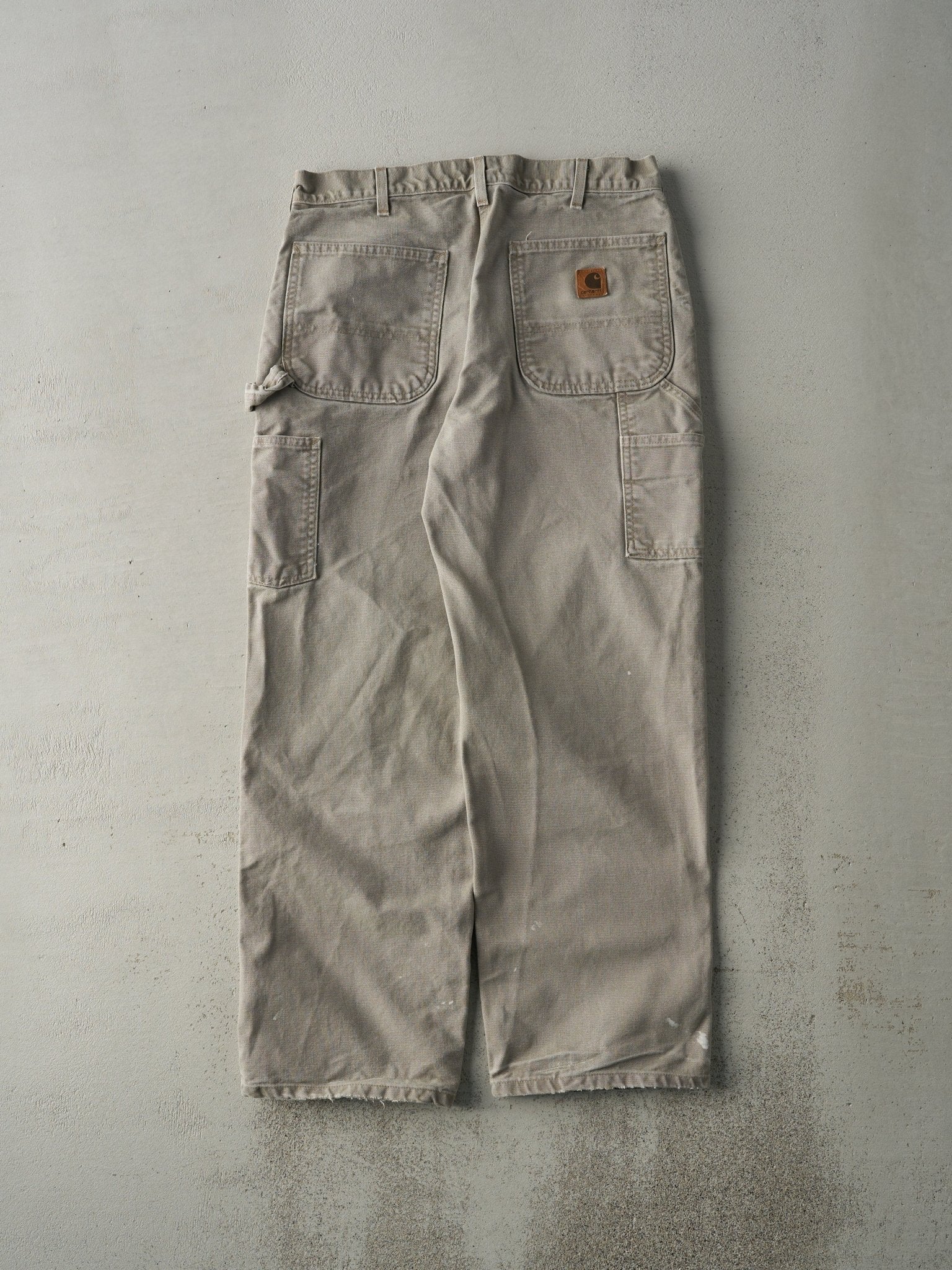 Vintage 90s Beige Dungaree Fit Carhartt Carpenter Pants (31.5x29)
