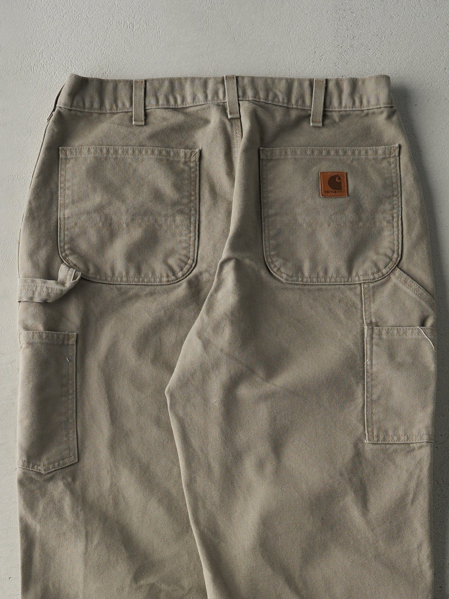 Vintage 90s Beige Dungaree Fit Carhartt Carpenter Pants (33.5x32.5)