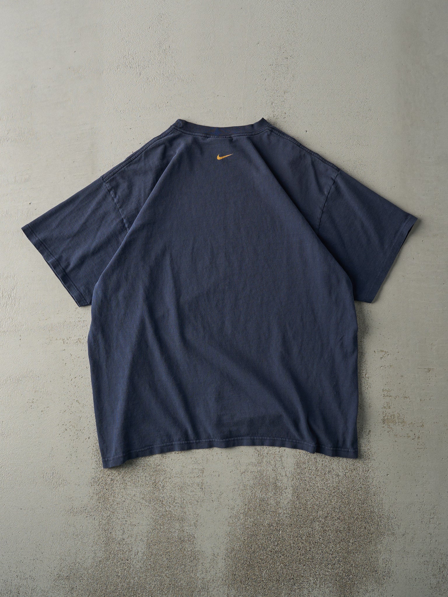 Vintage Y2K Navy Blue Nike Logo Tee (L)