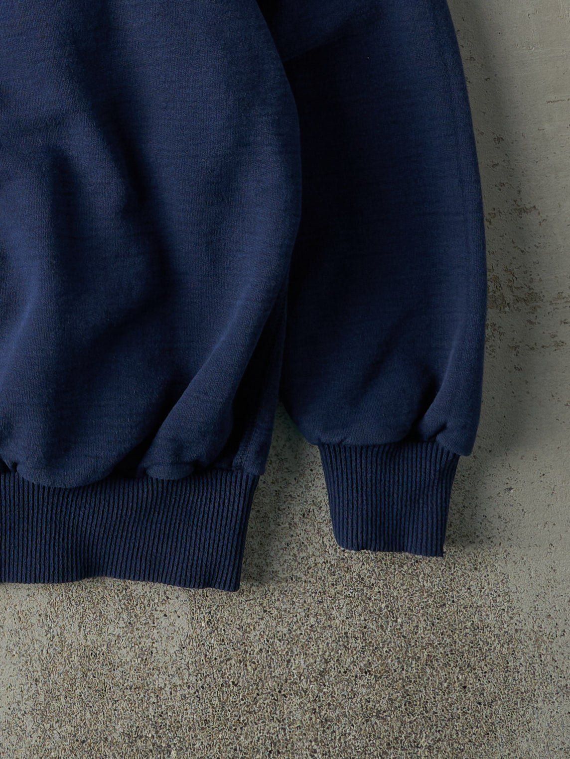 Vintage 90s Navy Blue Wind River Outfitting Co Crewneck (L)