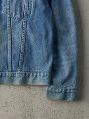 Vintage 90s Light Wash Levi's Type 3 Denim Jacket (S/M)