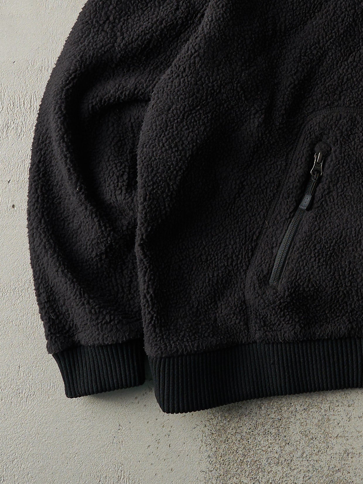 Vintage Y2K Black Carhartt Sherpa Zip Up Boxy Fleece (L)