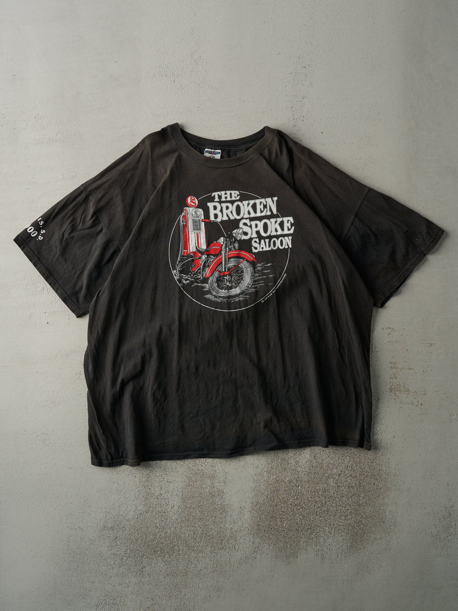 Vintage 00' Sun Faded Black The Broken Spoke Saloon Bike Rally Tee (XXL)