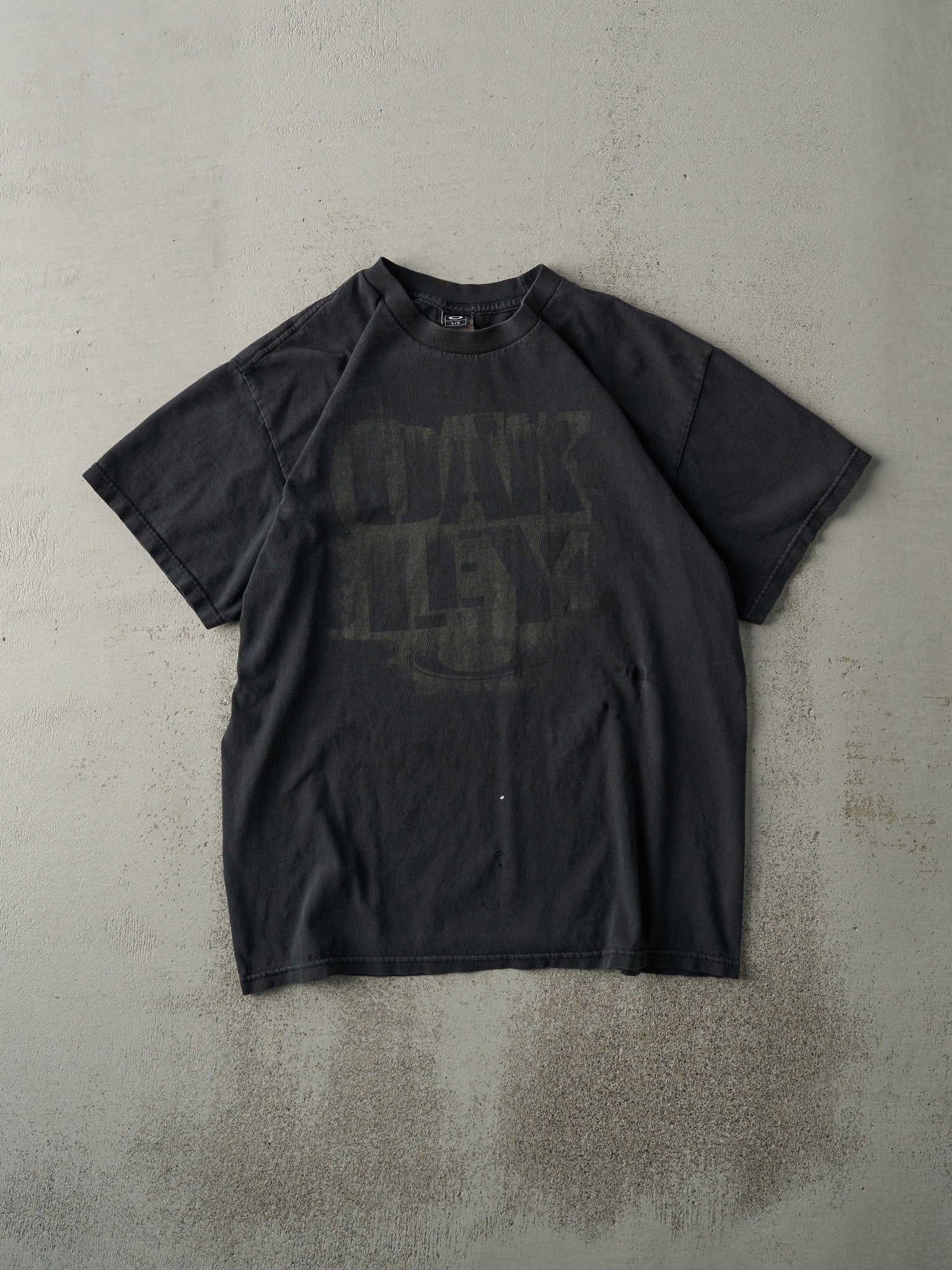 Vintage 90s Faded Black Oakley Tee (M)