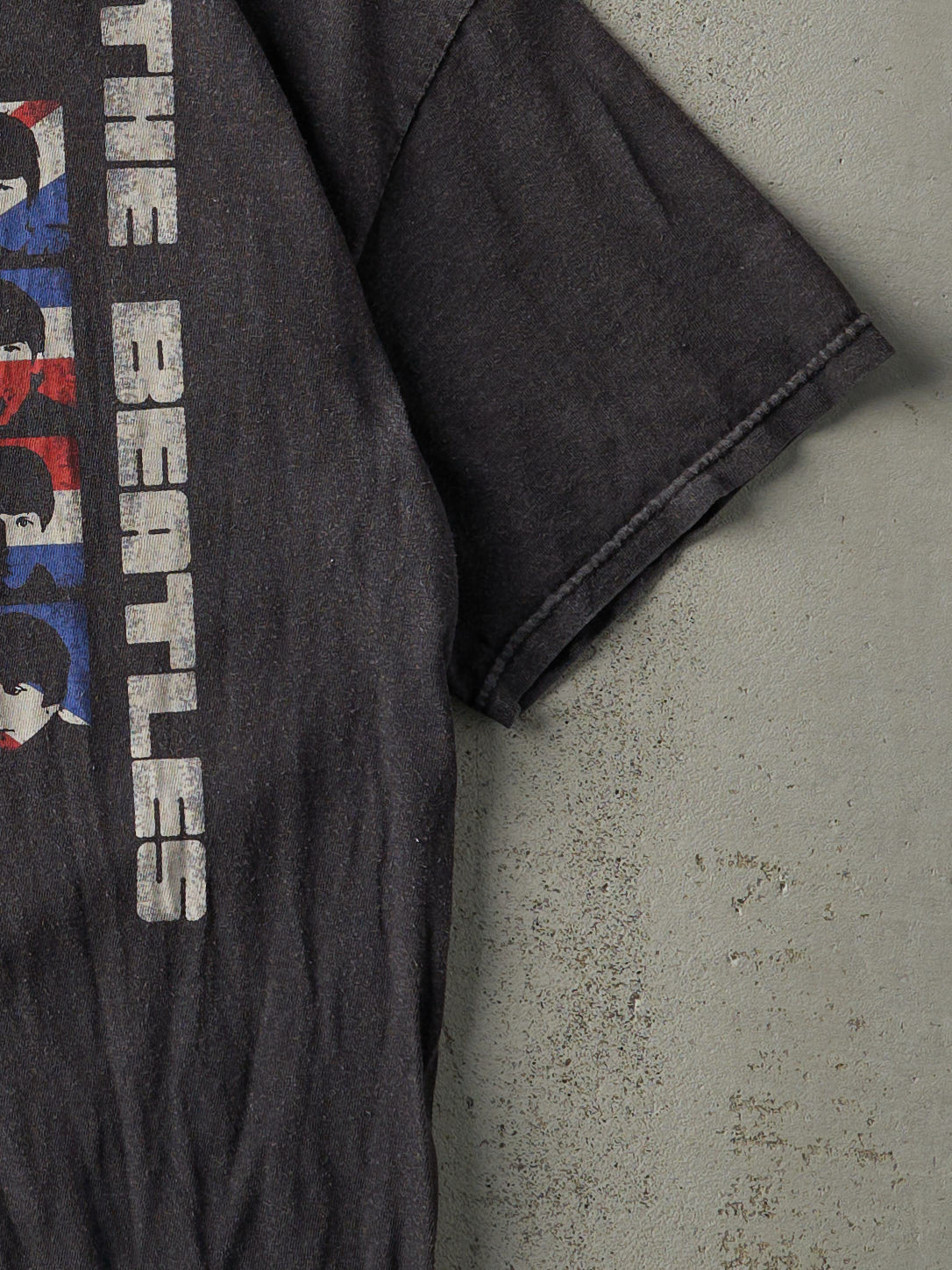 Vintage 05' Faded Black The Beatles Band Tee (M)