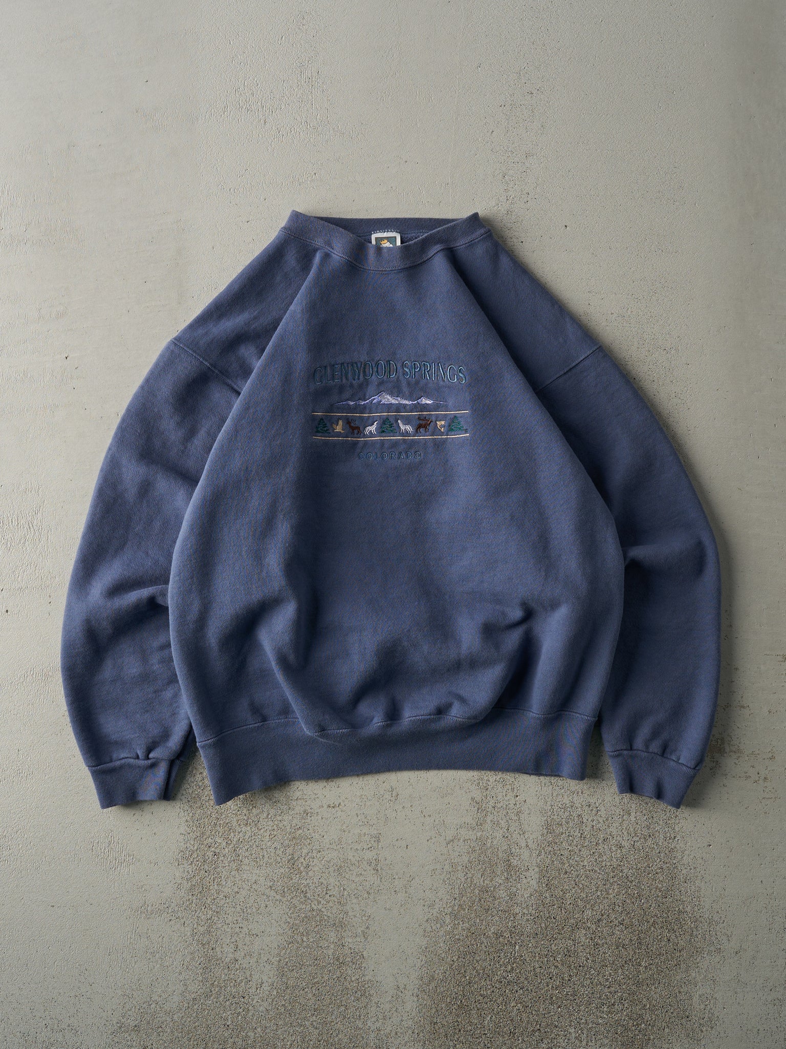 Vintage 90s Slate Blue Embroidered Glenwood Springs Colorado Crewneck (L)