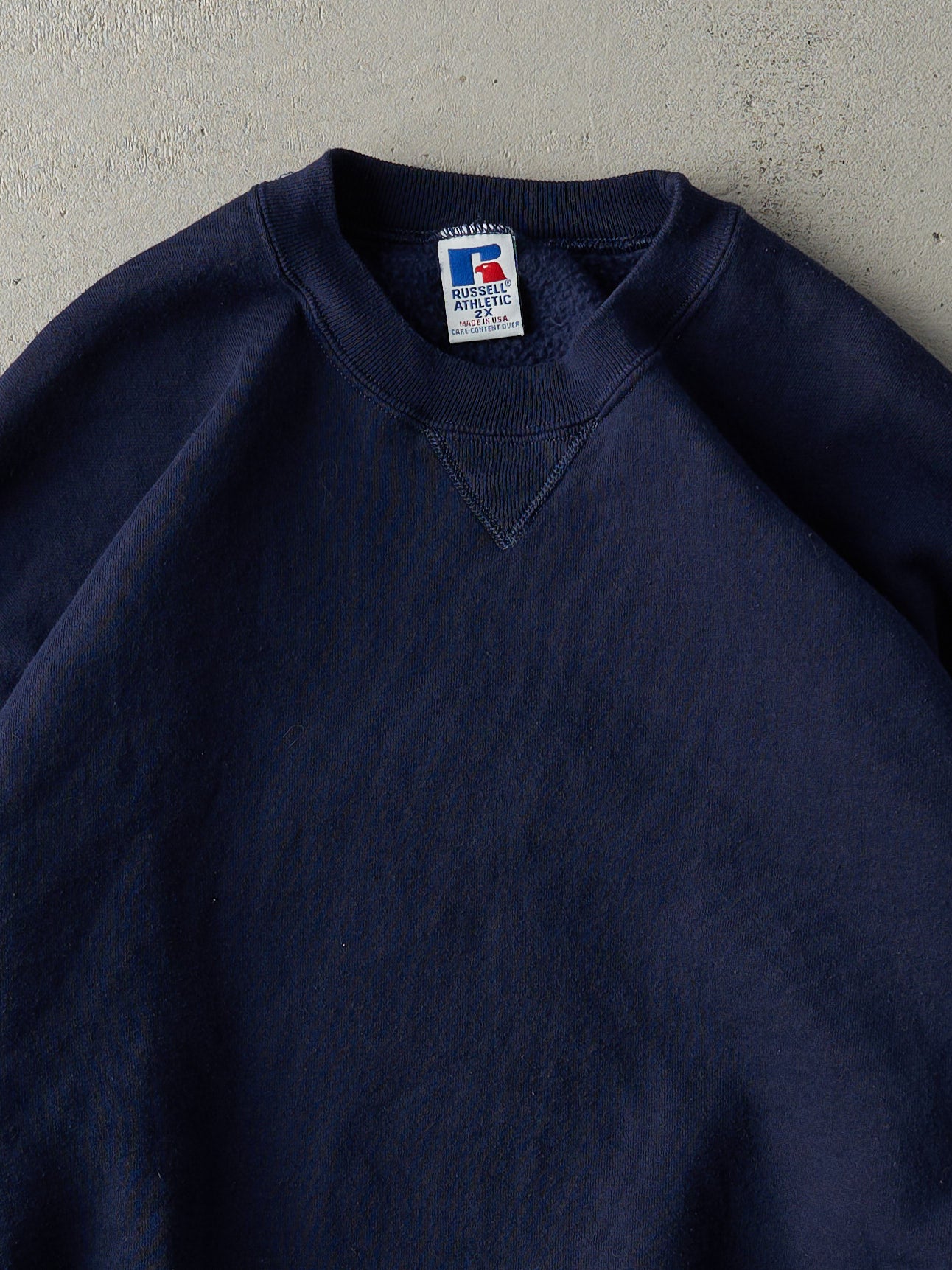 Vintage 90s Navy Blue Blank Russell Athletic Boxy Crewneck (XL)