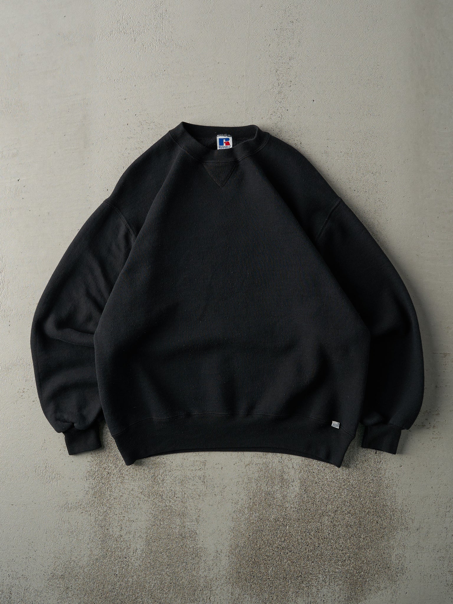 Vintage 90s Black Russell Athletic Blank Crewneck (M)