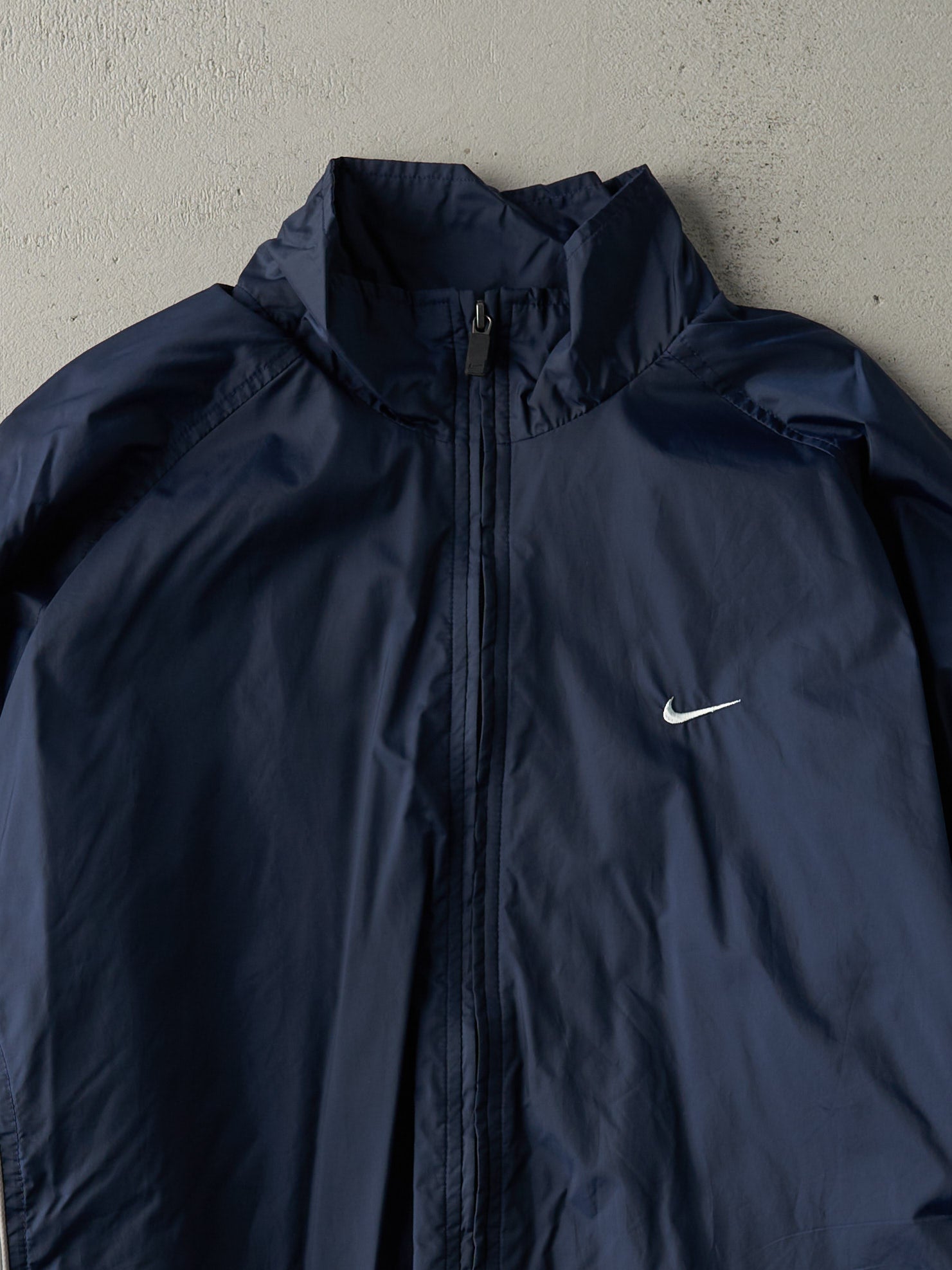 Vintage Y2K Navy Blue Nike Windbreaker Jacket (L)