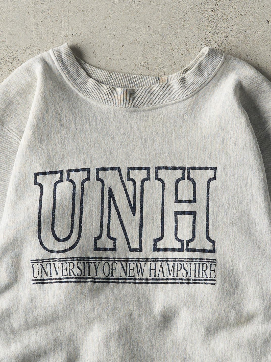 Vintage 90s Heather Grey University of New Hampshire Crewneck (M)